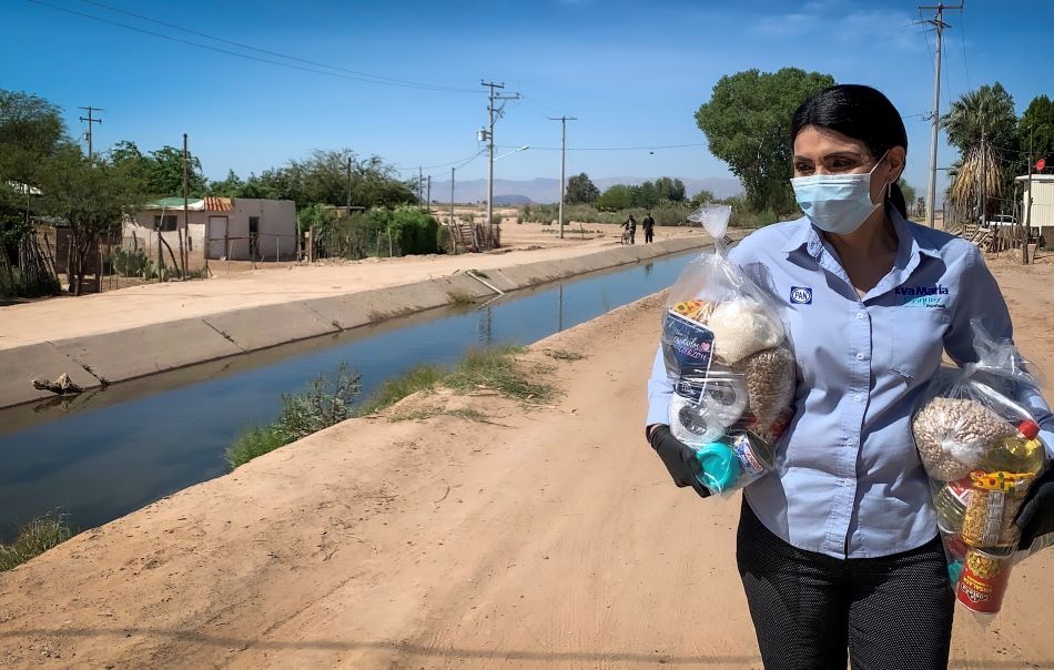 Sin parar Dip. Eva María Vásquez lleva alimento a familias vulnerables ante COVID-19