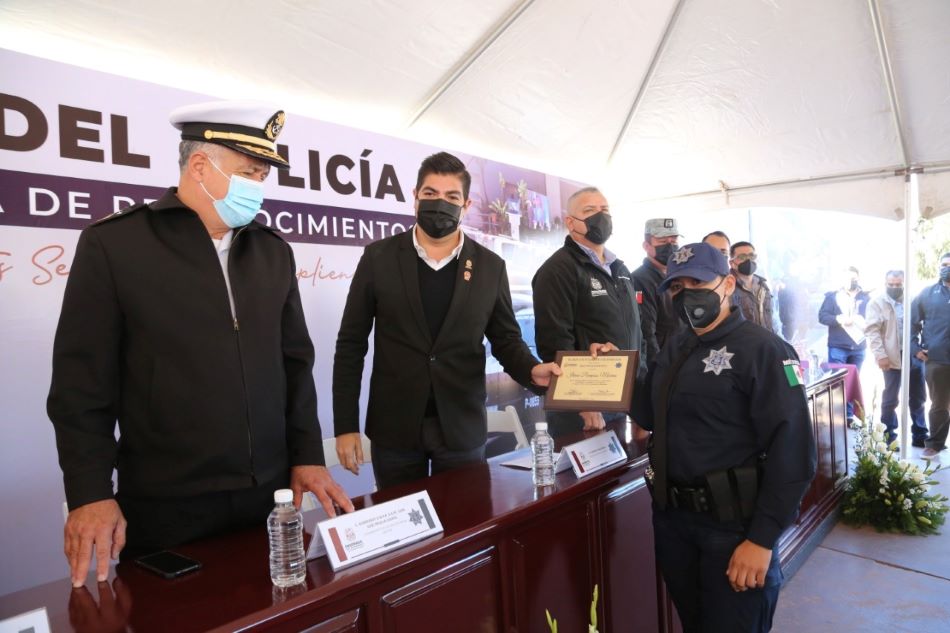 Reconoce Armando Ayala labor de los elementos de la DSPM en el marco del Día del Policía