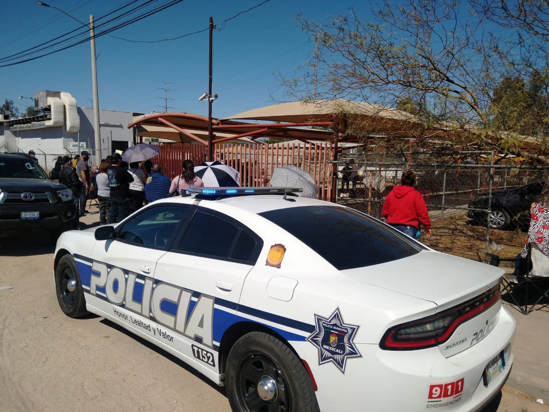 Una patrulla vigila ocho colonias de Mexicali y Valle