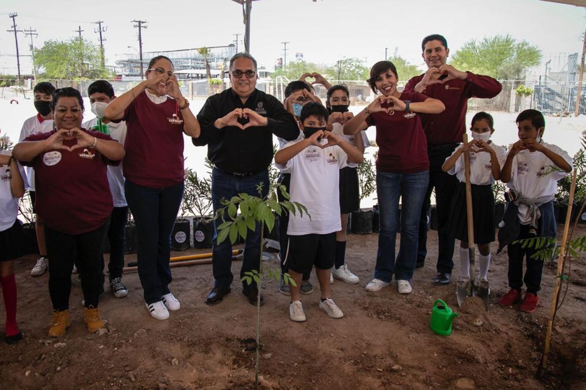 Arranca Secretario de Educación “Sembrando con el Corazón”