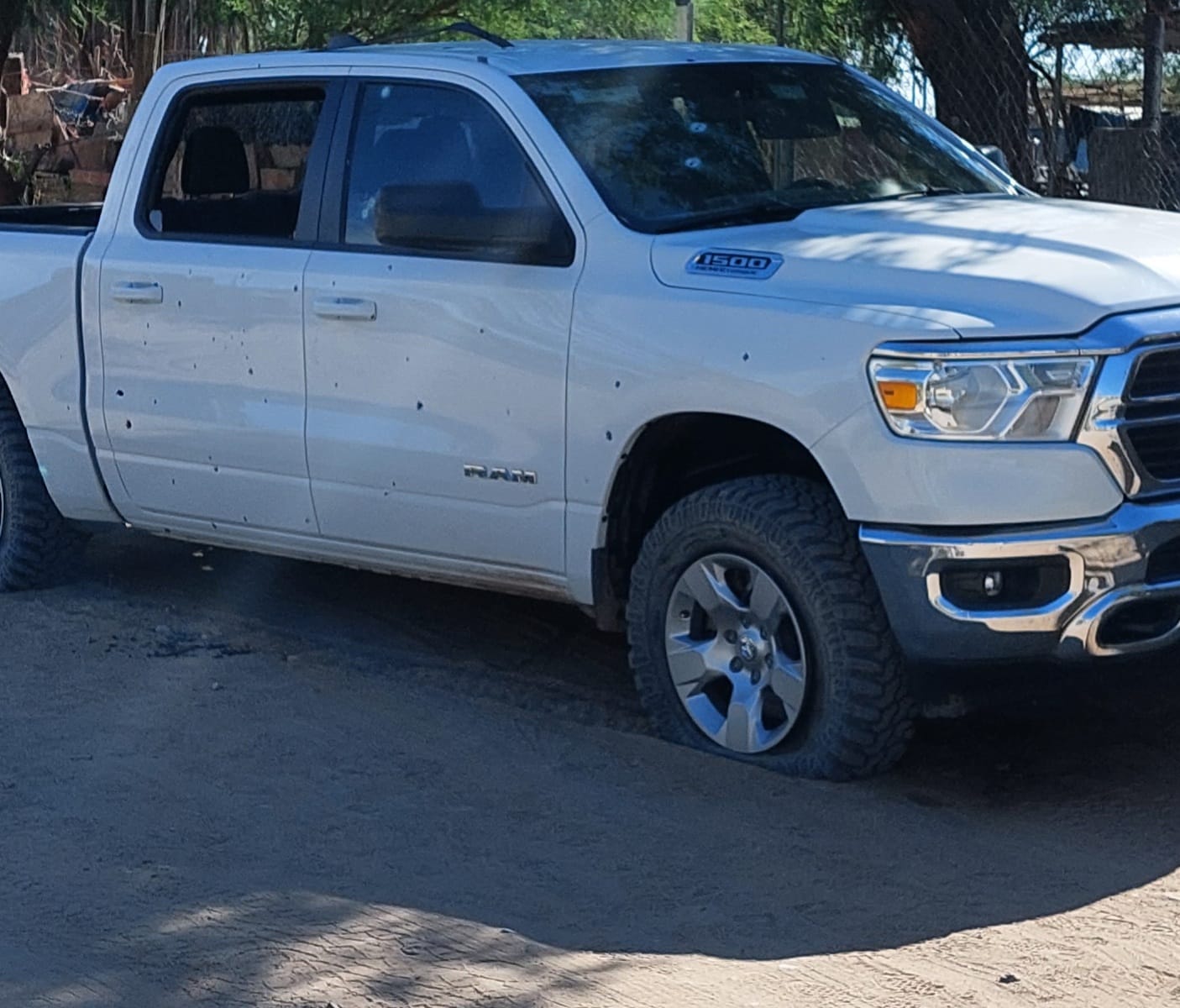 Balacera en puente Miguel Alemán deja hombre muerto