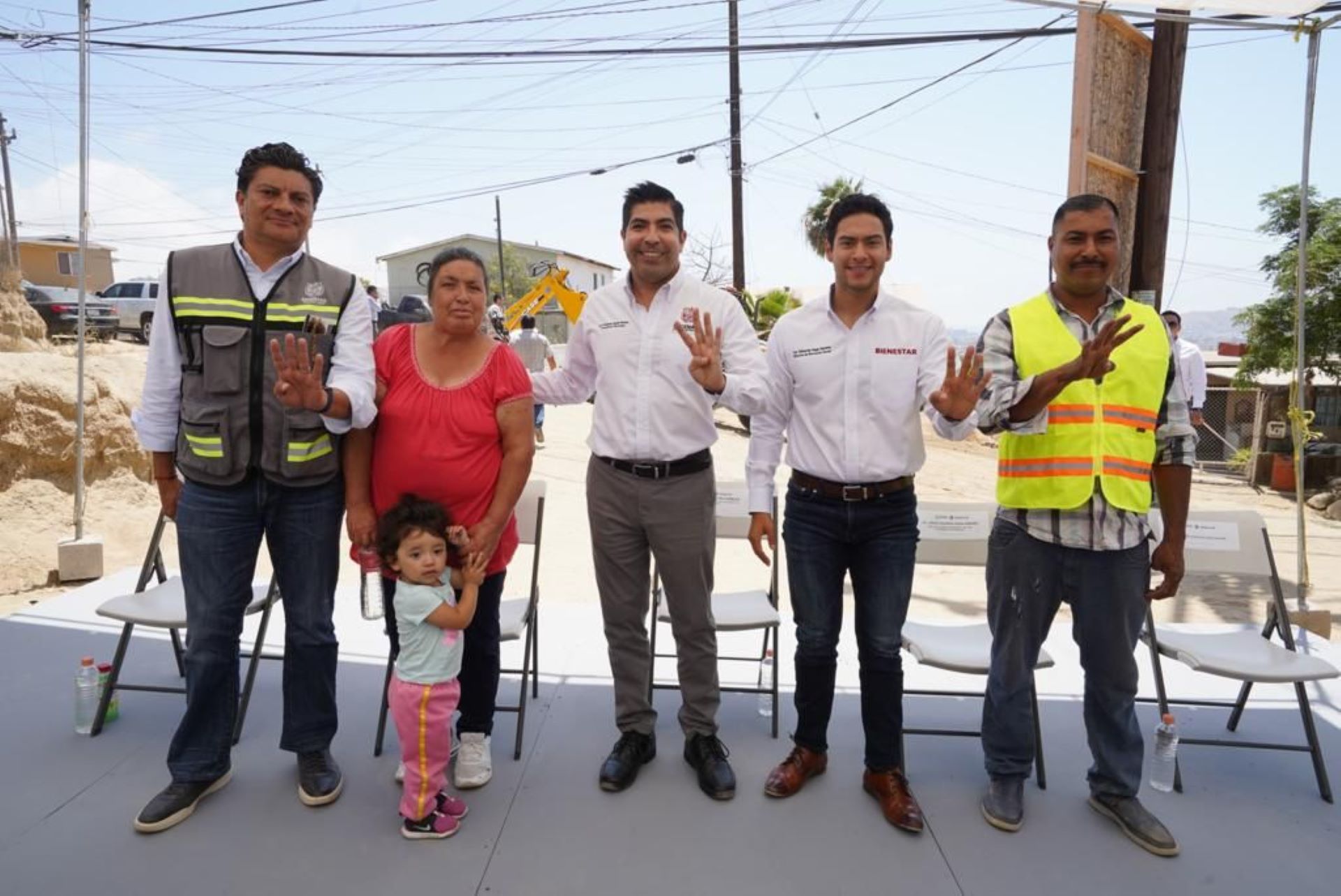 Avanzan obras del Ramo 33 en materia de alumbrado, redes de agua potable y de urbanización: AAR