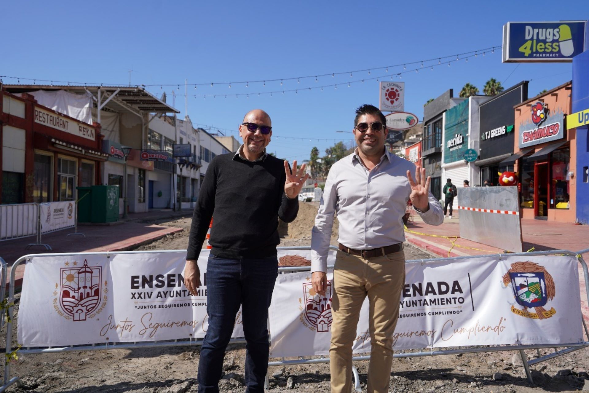 Supervisa Ayala Robles obras de rehabilitación del Distrito Centro Histórico de Ensenada