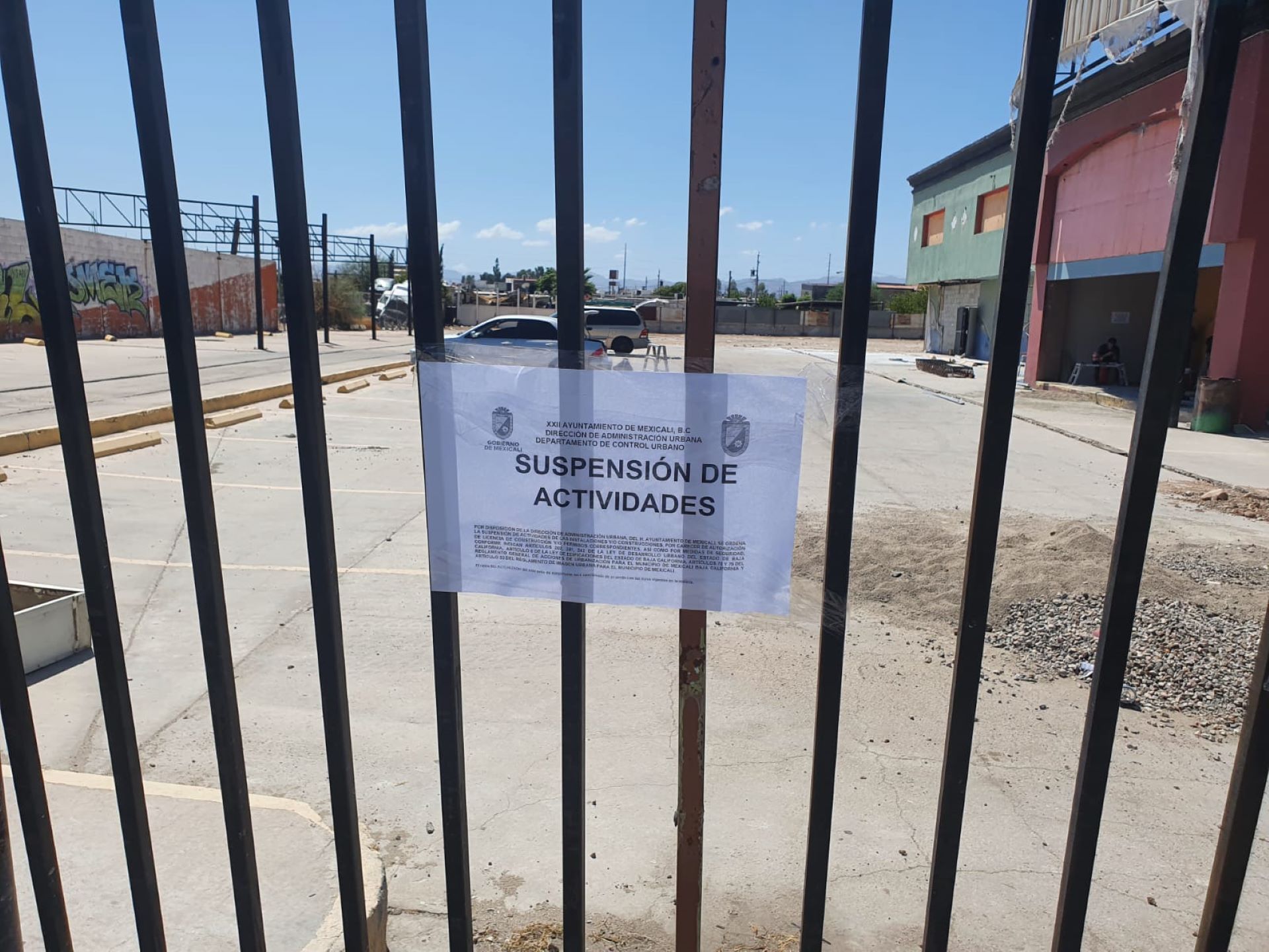 Suspenden Ayuntamiento de Mexicali actividades de obra de tipo comercial