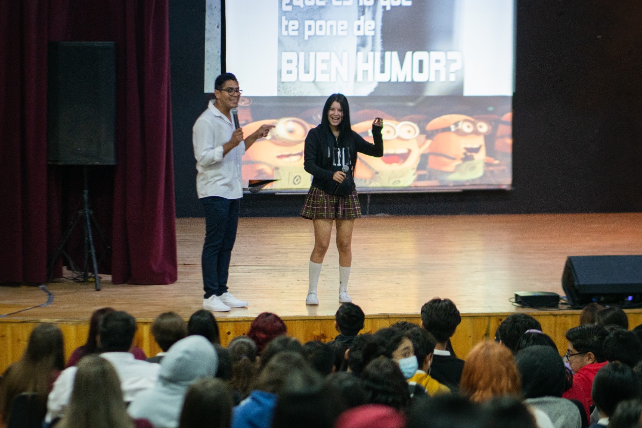 Realiza Juventud BC conferencia “La risa en tiempo de crisis”