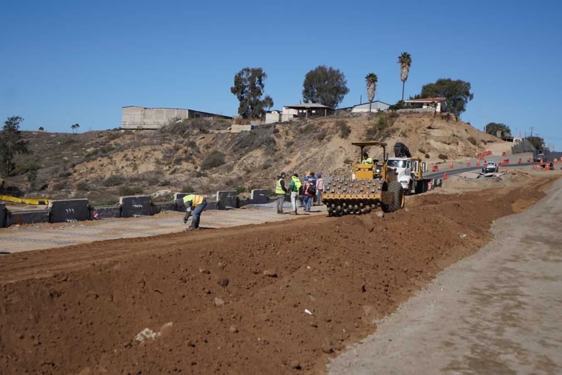 Asigna Federación 49 MDP para rehabilitación de vialidades de Ensenada: AAR