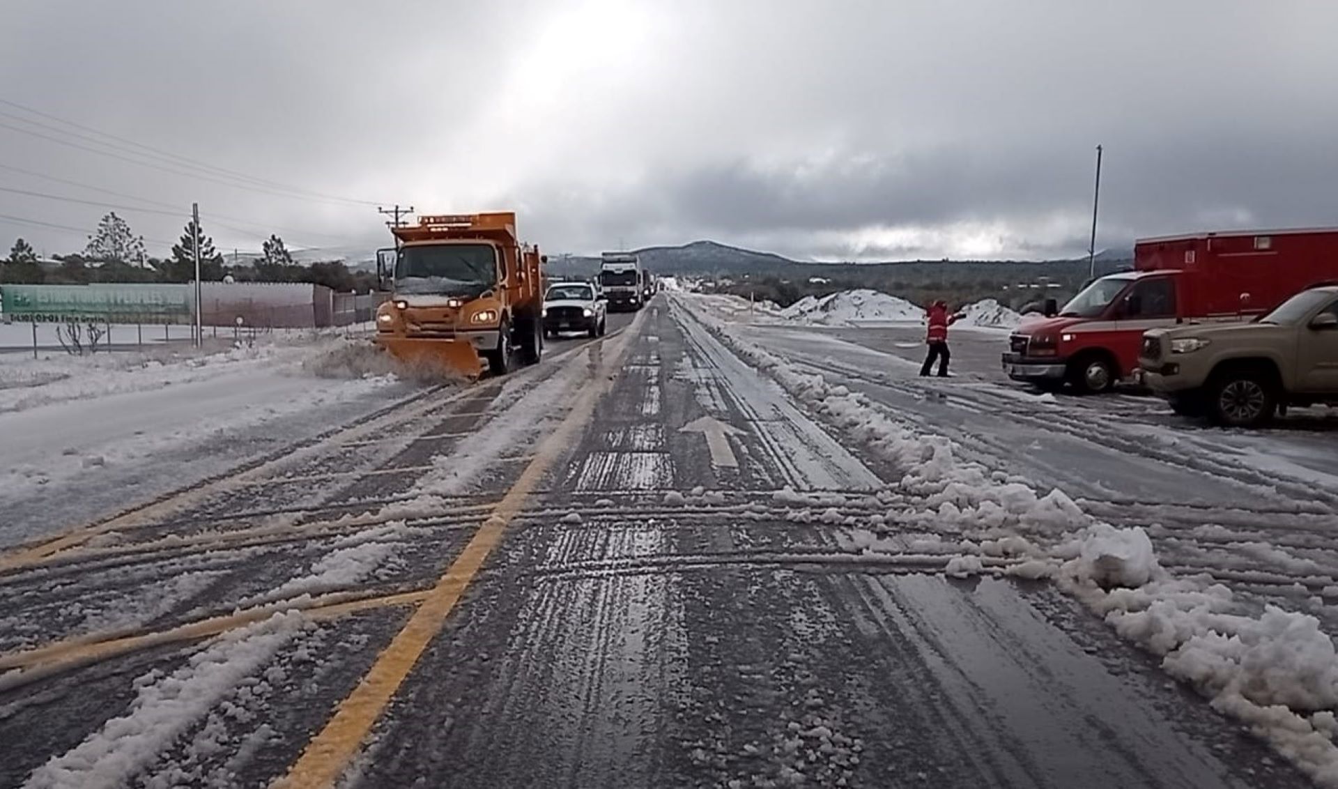 Preparadas autoridades para atender nevadas en la red carretera libre y de cuota