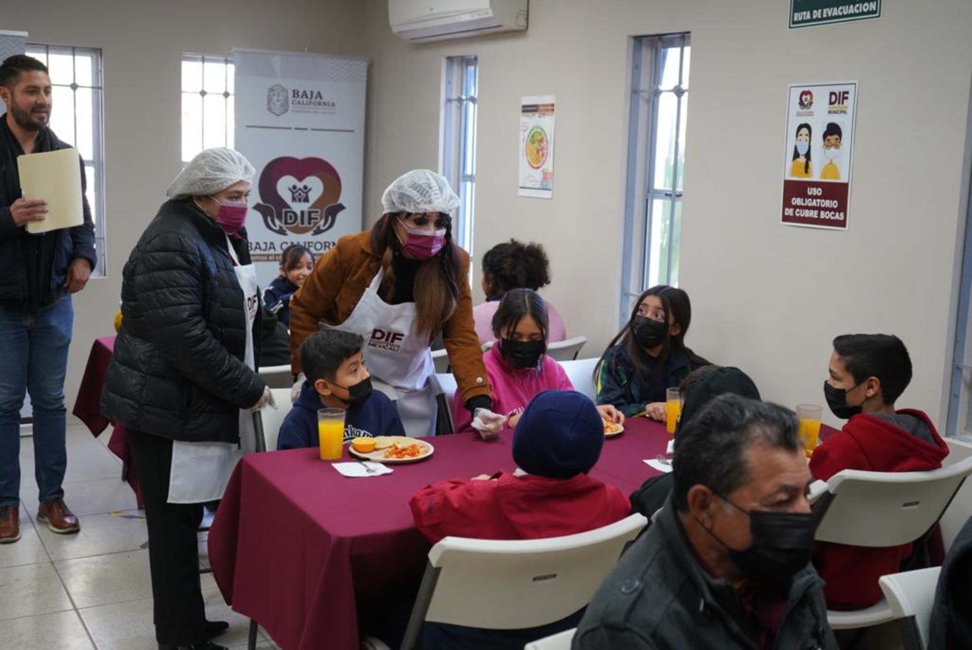 Unen esfuerzos para instalar comedores comunitarios en el Valle de Mexicali