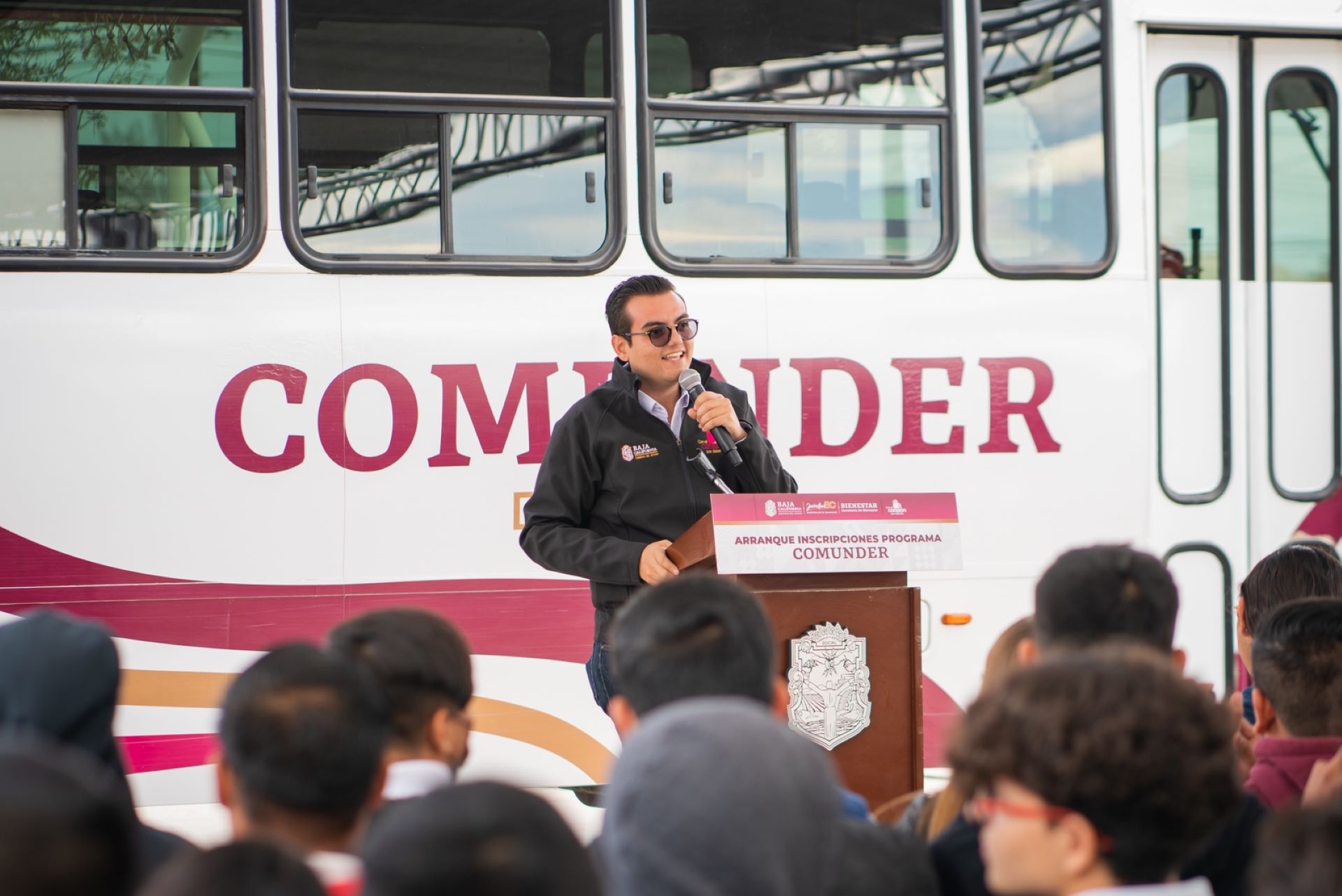 Inicia Juventud BC periodo de inscripción para el transporte escolar