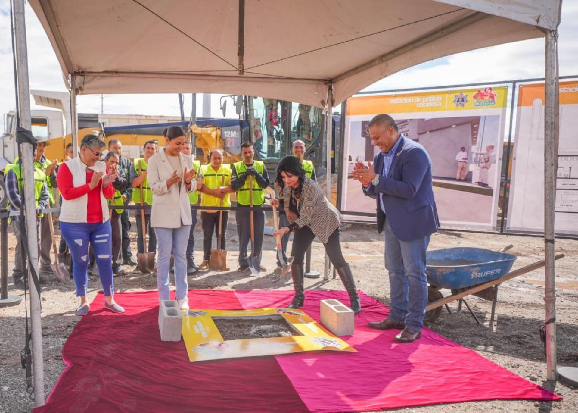 Colocan primera piedra de la nueva comandancia de la Policía Municipal en Condesa