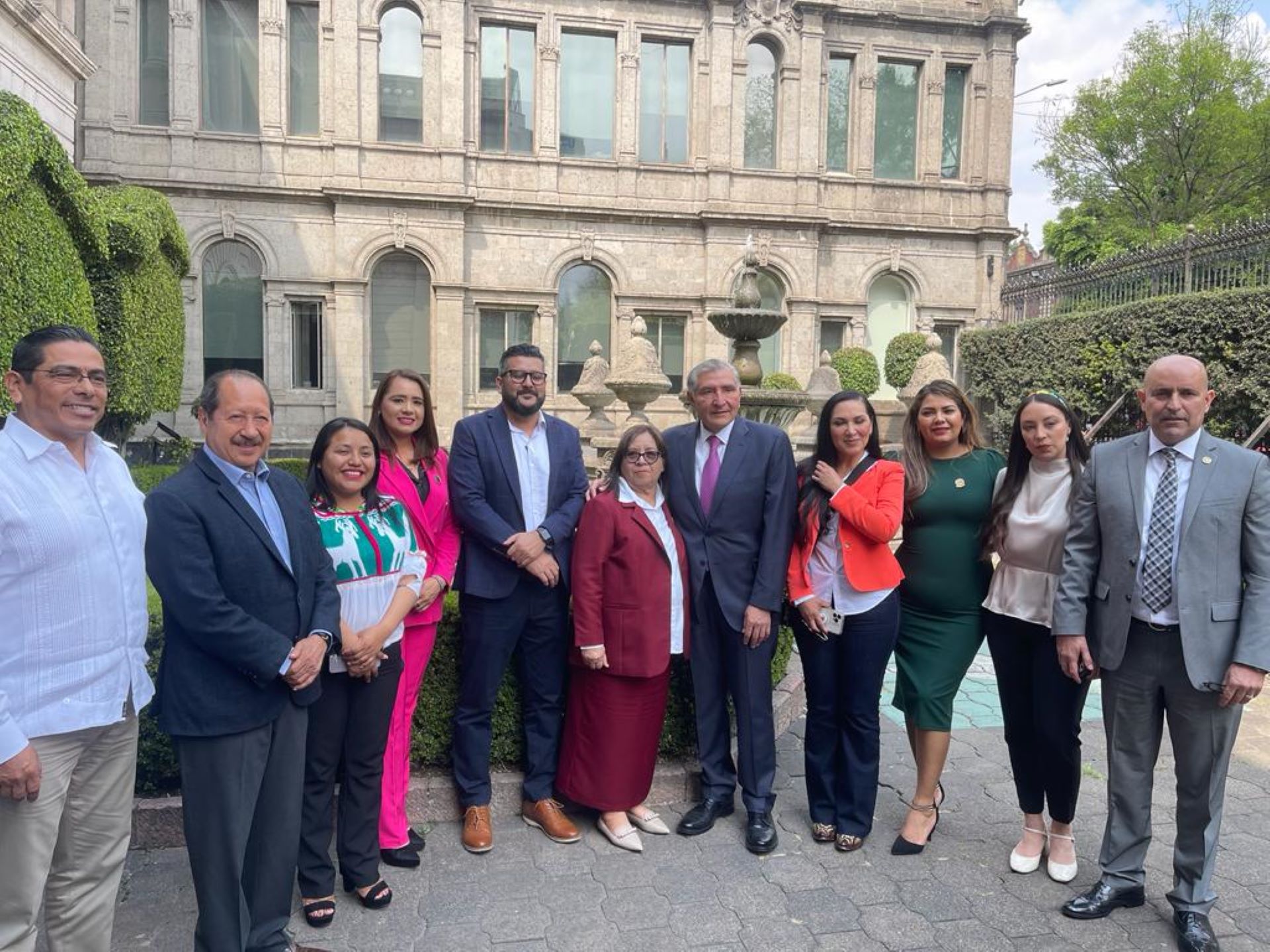 Diputados federales y locales de MORENA de BC se reúnen con titular de SEGOB, Adán Augusto López Hernández