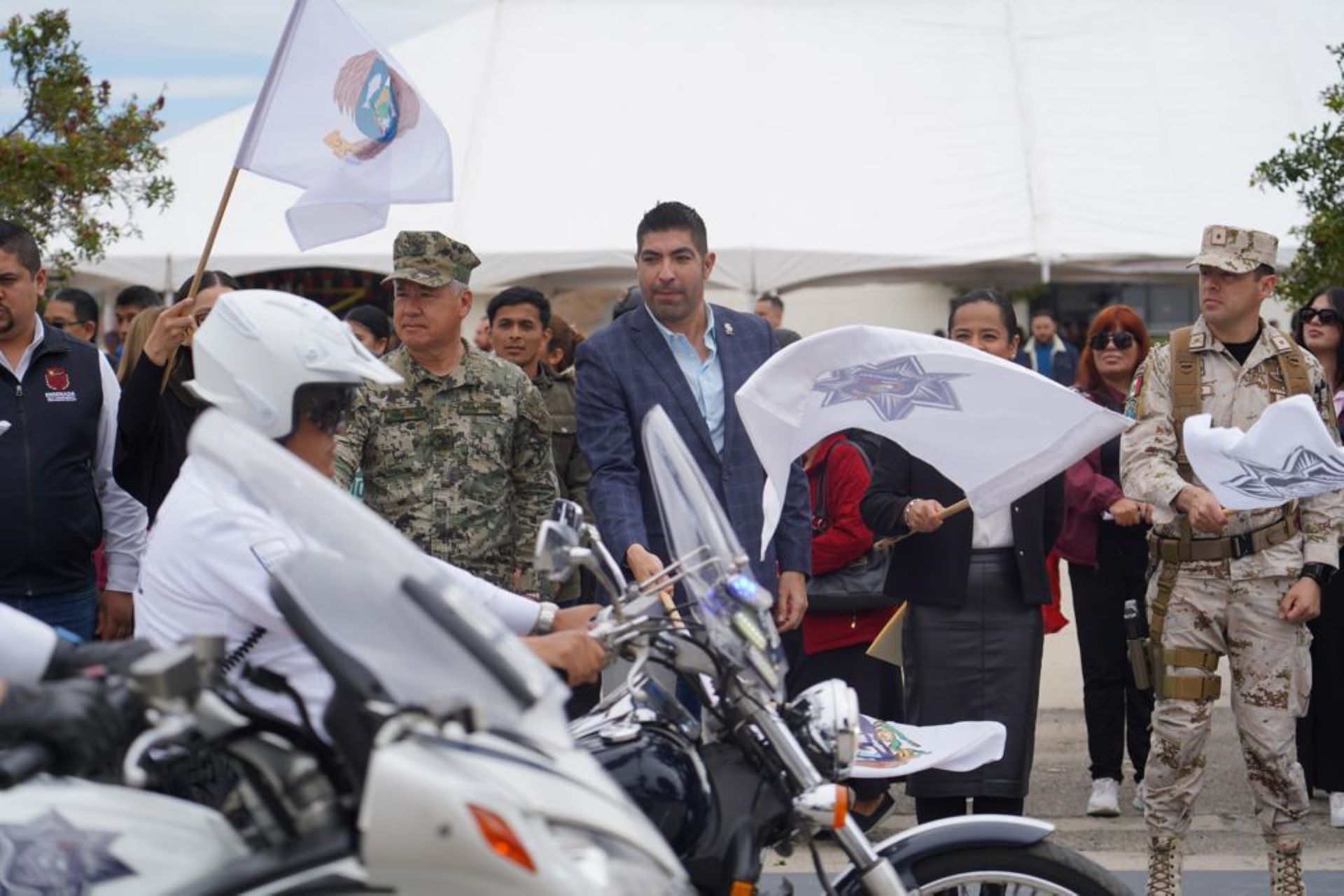 Da alcalde Armando Ayala Robles banderazo de arranque al Operativo Semana Santa 2023