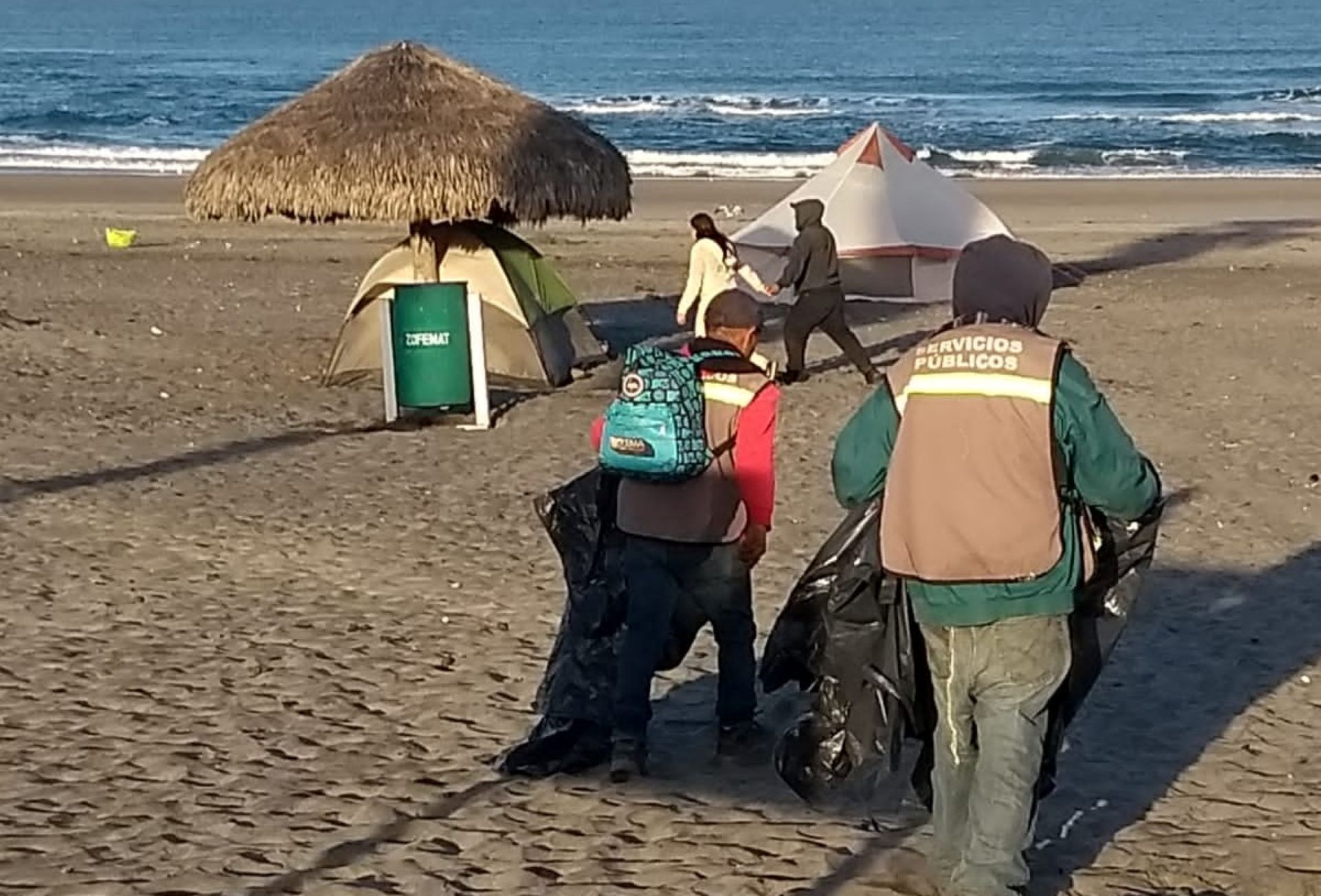 Levanta Gobierno de Ensenada más de 60 toneladas de basura en playas locales