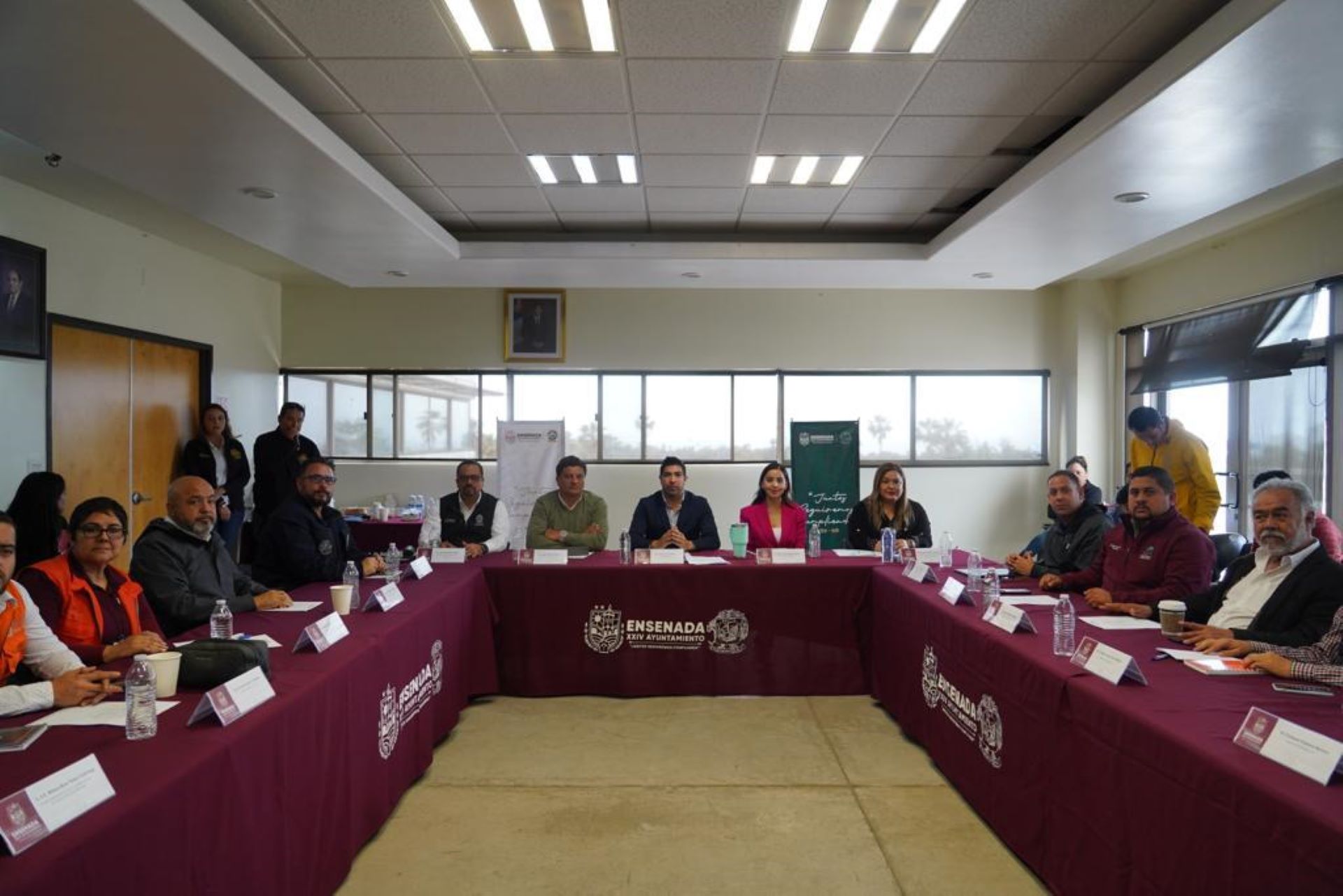 Instala alcalde Armando Ayala Robles mesa de trabajo interinstitucional para la atención de la carretera escénica