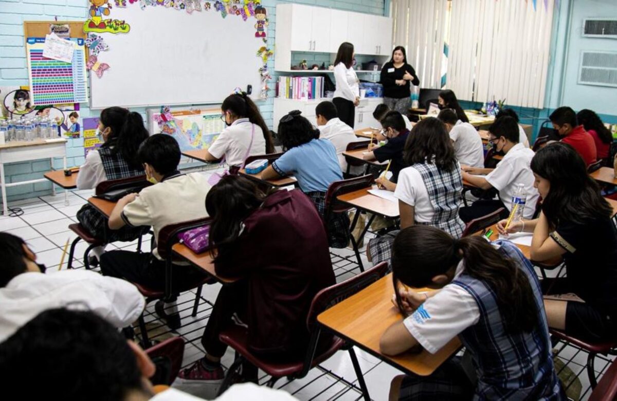 Participan mil 500 alumnos en olimpiada del conocimiento infantil