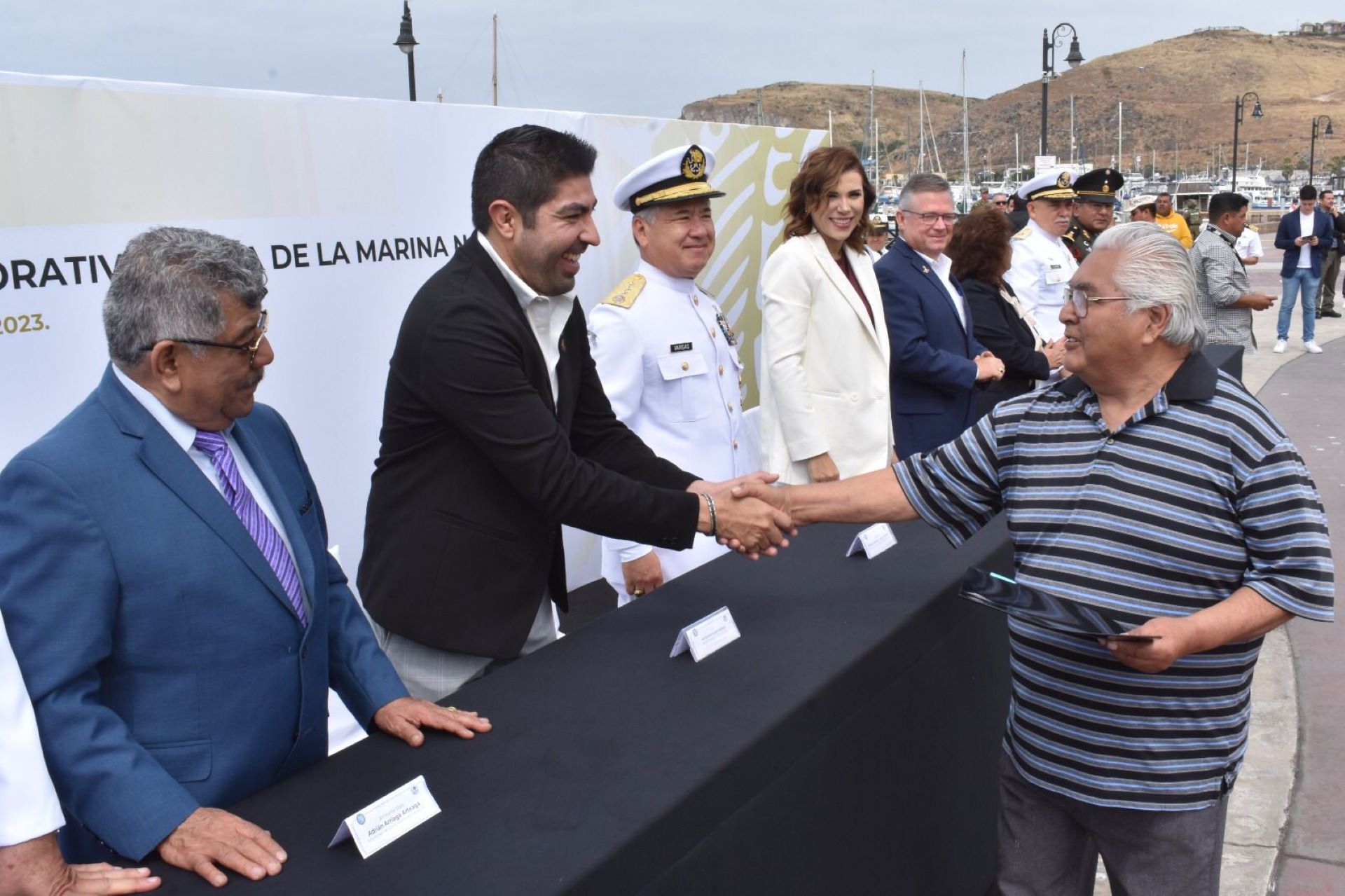 Reconoce Armando Ayala importancia de la Marina para la transformación del país