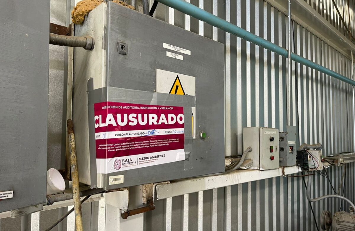 Clausura SMADS fuente de emisiones de una empresa de harina de pescado en Ensenada