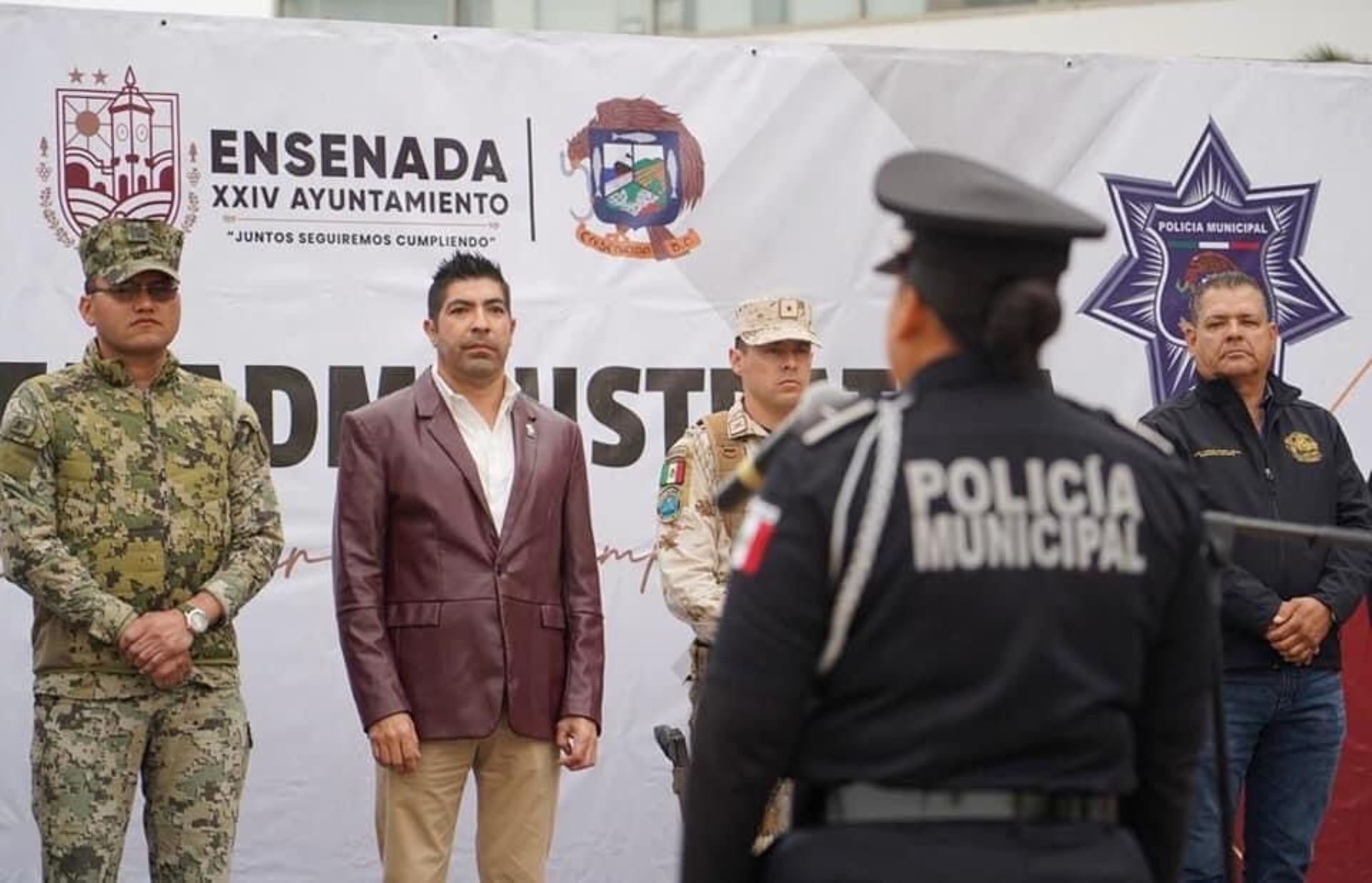 Acuerdan jubilar a 17 policías con 25 años de servicio: AAR