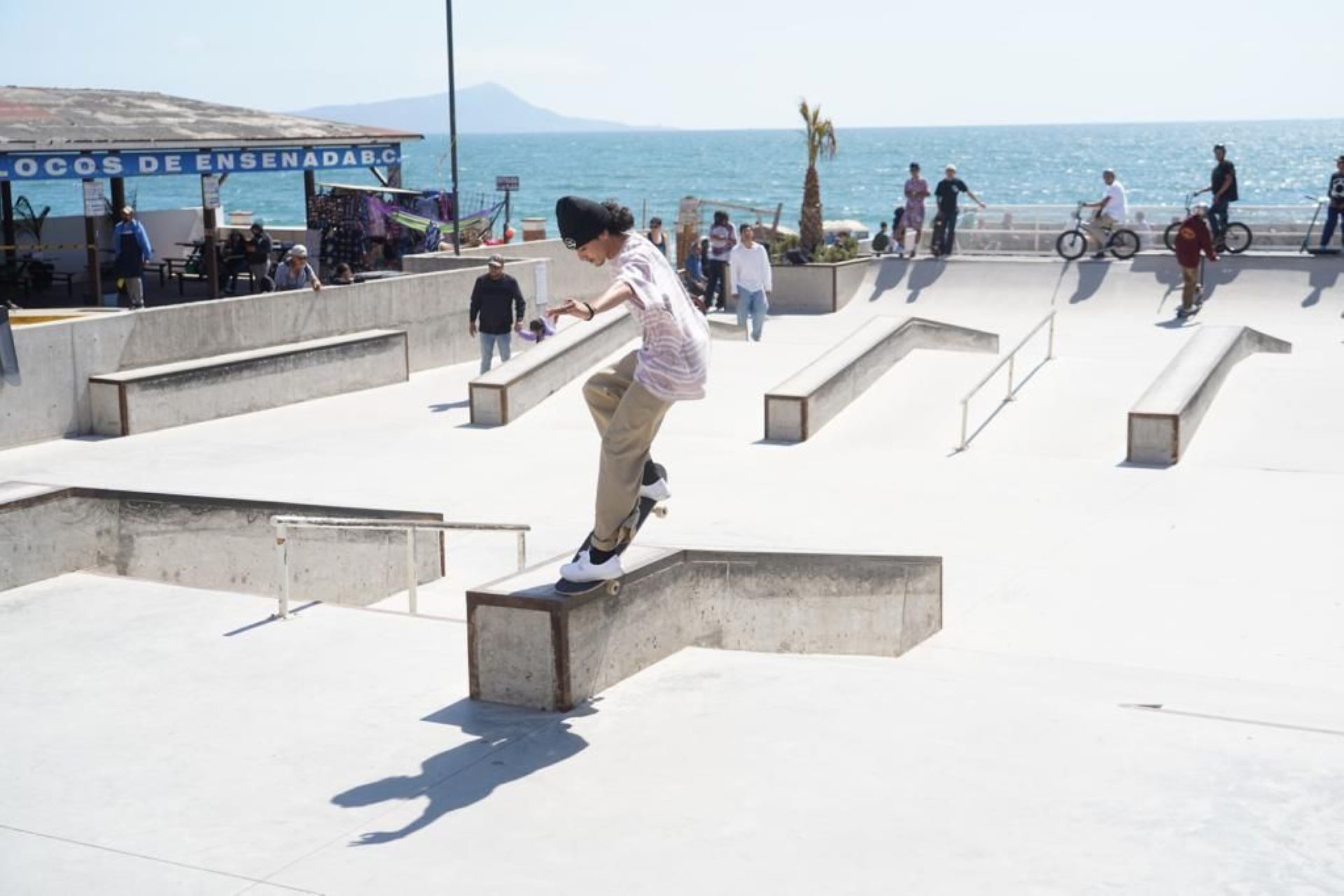 Propone alcalde Armando Ayala que skatepark en Playa Hermosa sea nombrado “Marco Hintze Torres”