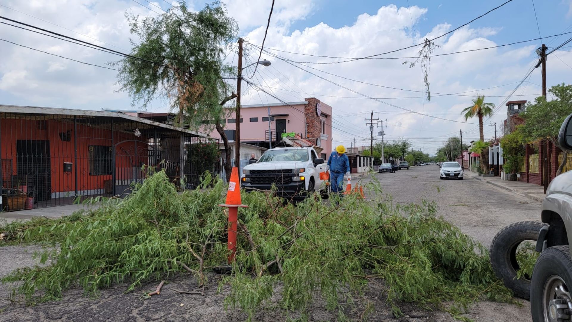 Tormenta tropical “Hilary” deja sin “luz” a 110 mil usuarios de Mexicali