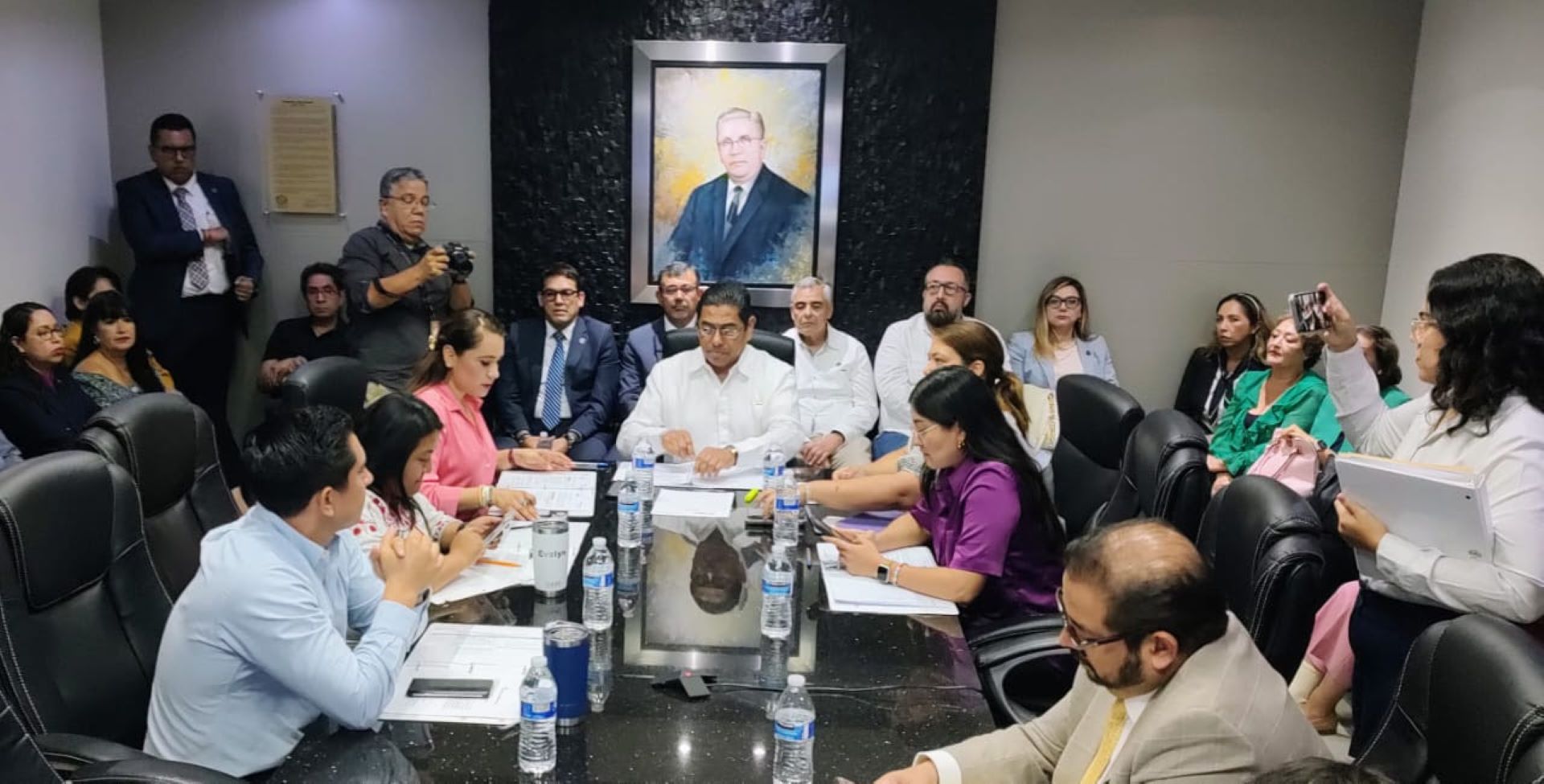 Comisión de Legislación avala el haber de retiro para los jueces del PJBC