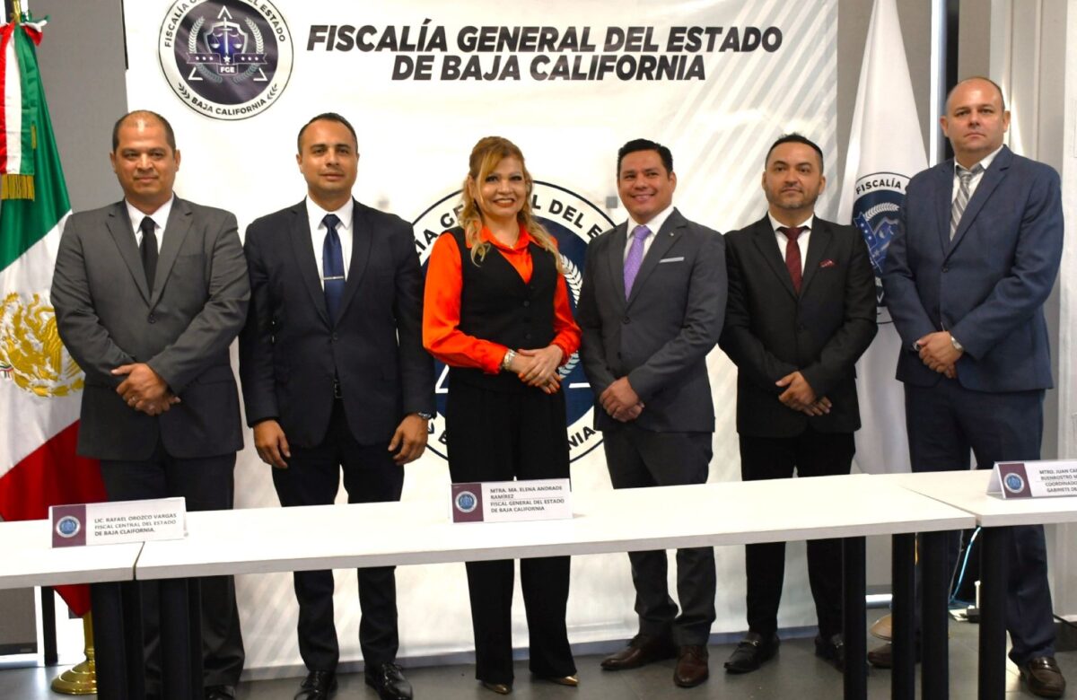 Nombra la fiscal general María Elena Andrade Ramírez a nuevos fiscales regionales