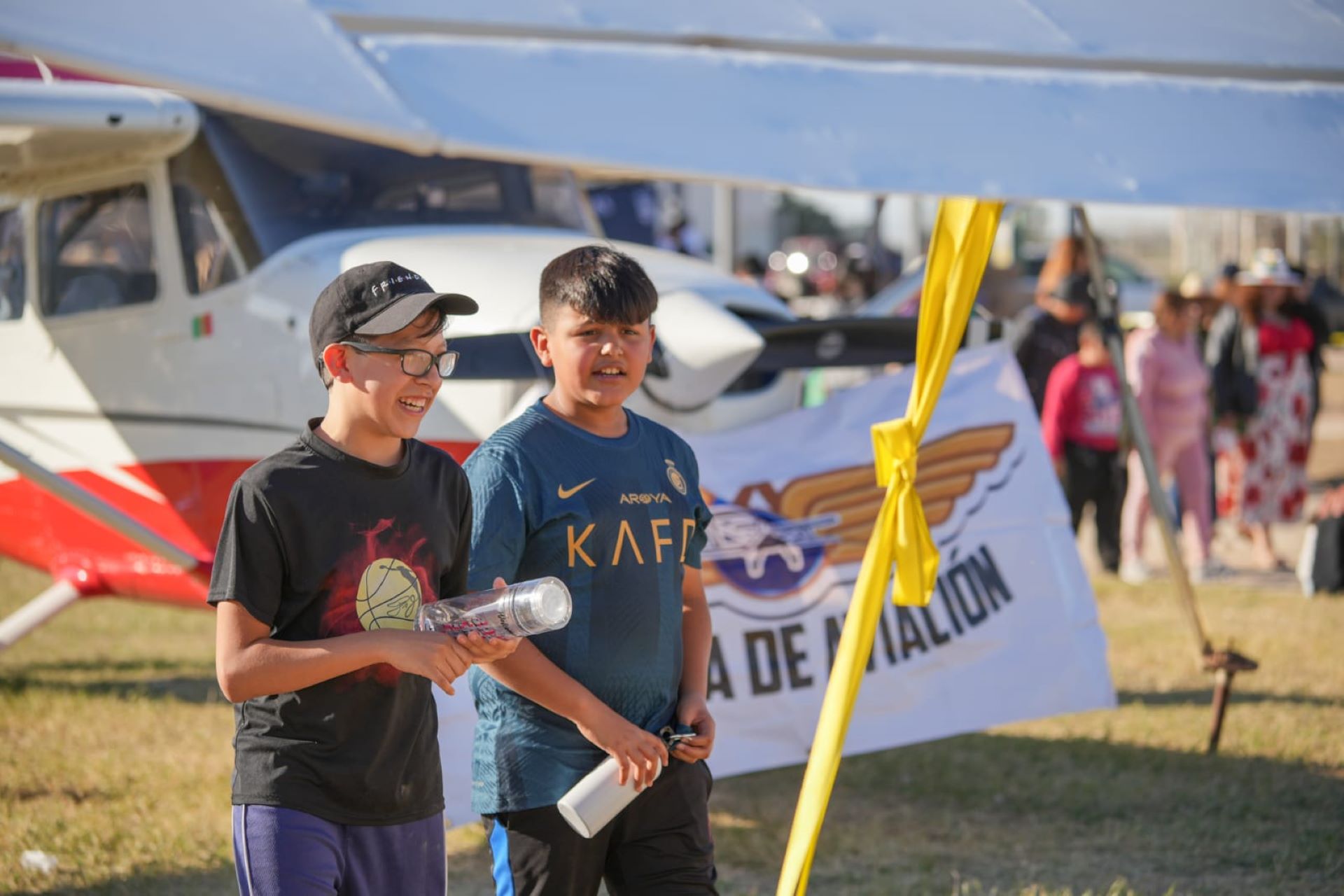 Más de 10 mil personas asisten al festival aeroespacial “Mexicali en las alturas”