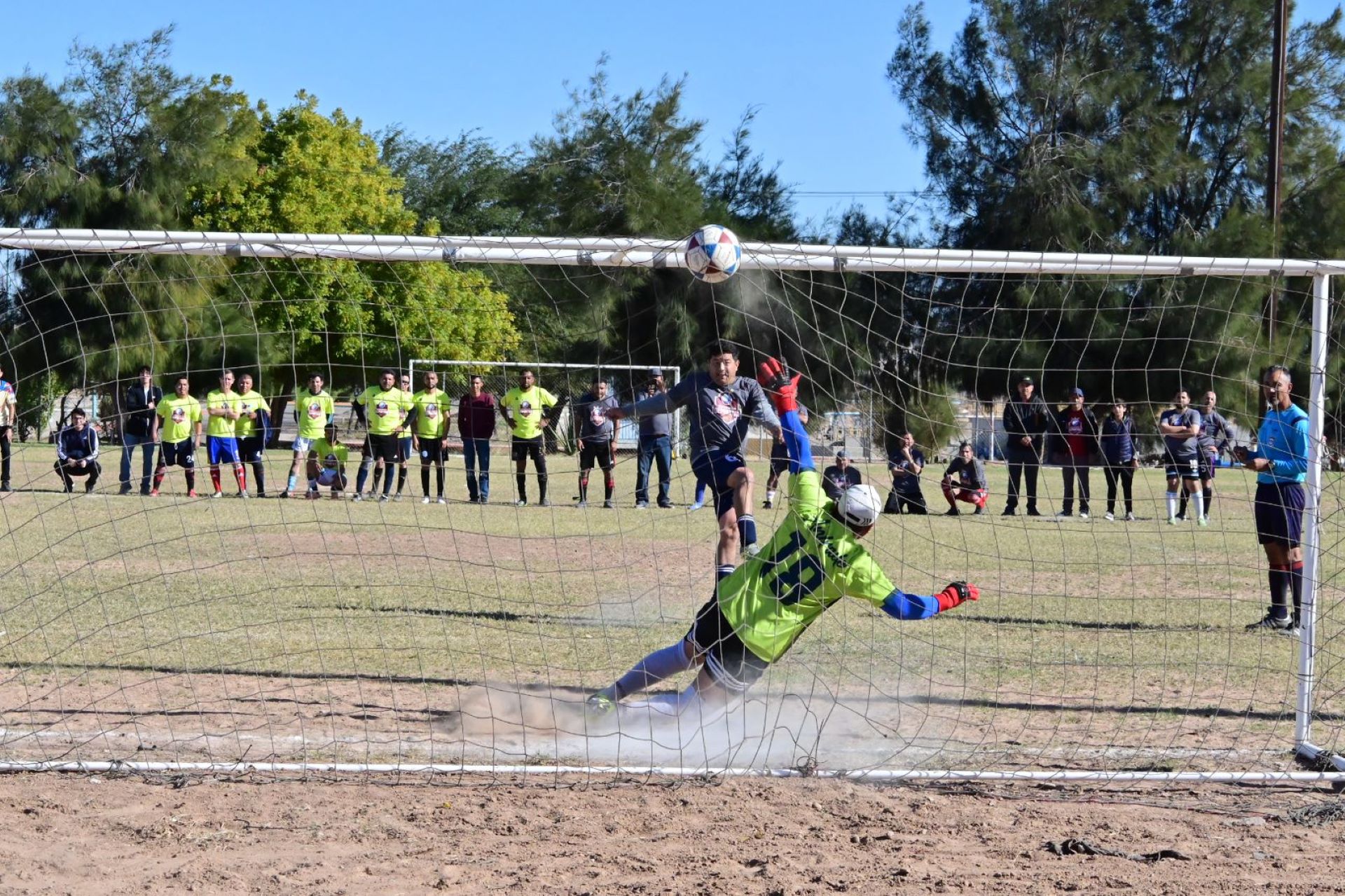 Celebra CESPM su aniversario con torneo deportivo