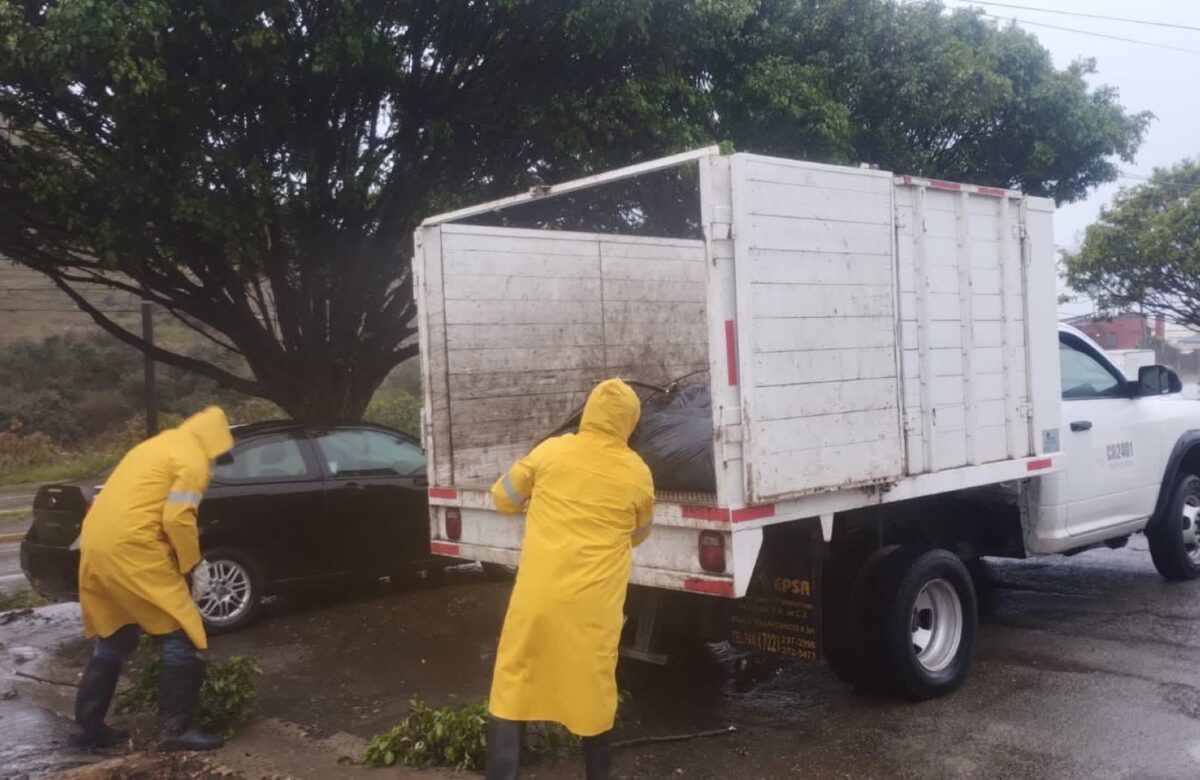 Informa alcalde Armando Ayala atención de 42 reportes sin incidentes mayores por las lluvias en el municipio