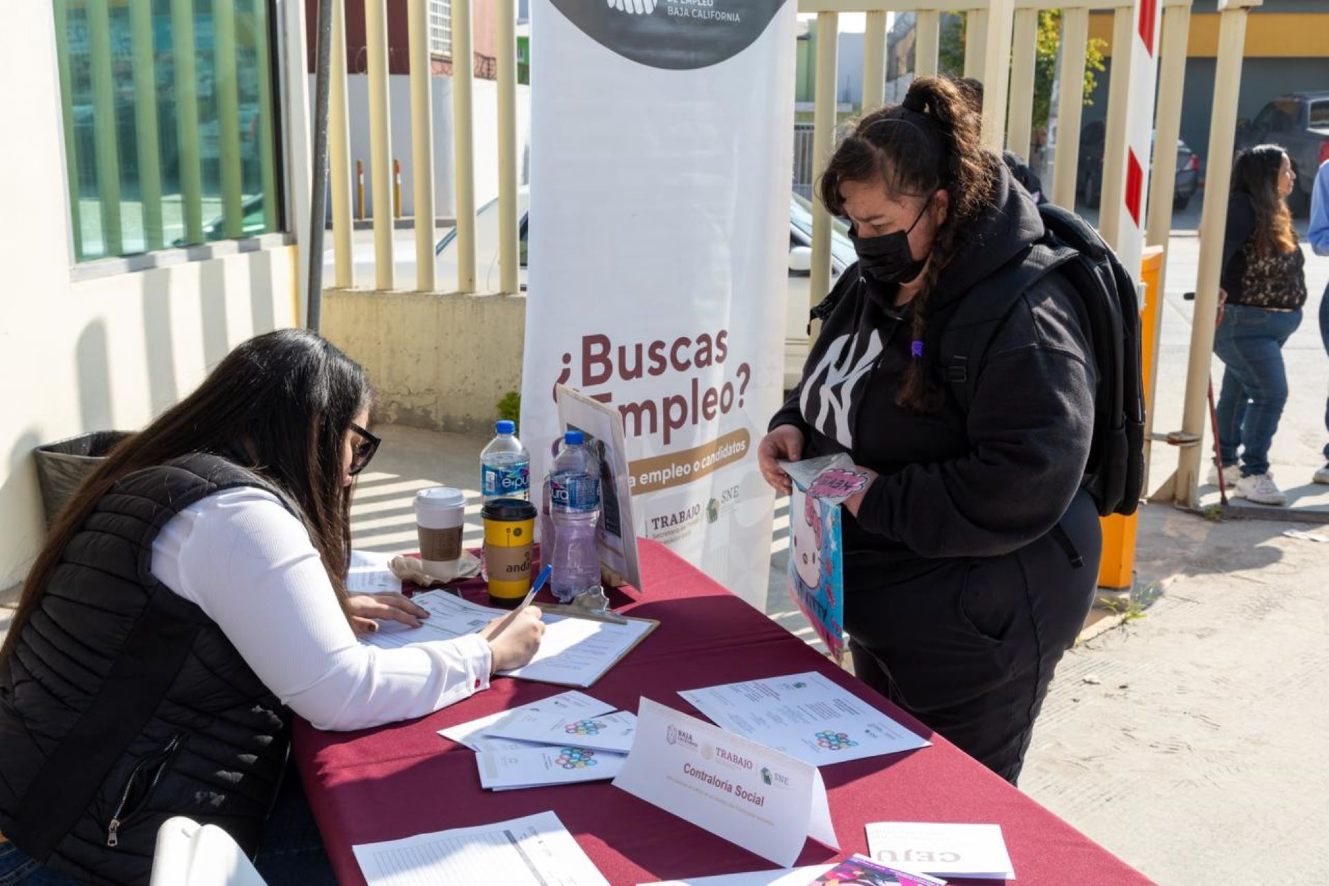 Realiza STPS feria de empleo para mujeres en las instalaciones del CEJUM