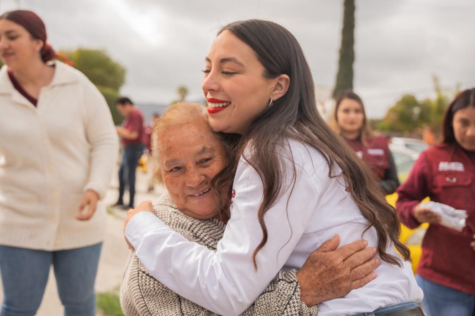 Apoyan tecantenses campaña de Julieta Ramírez al Senado