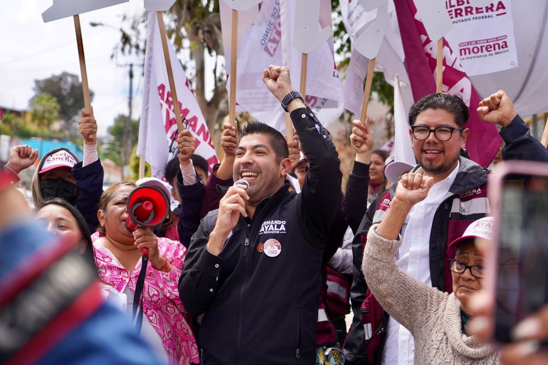 Promete Armando Ayala que seguirán obras estratégicas para BC