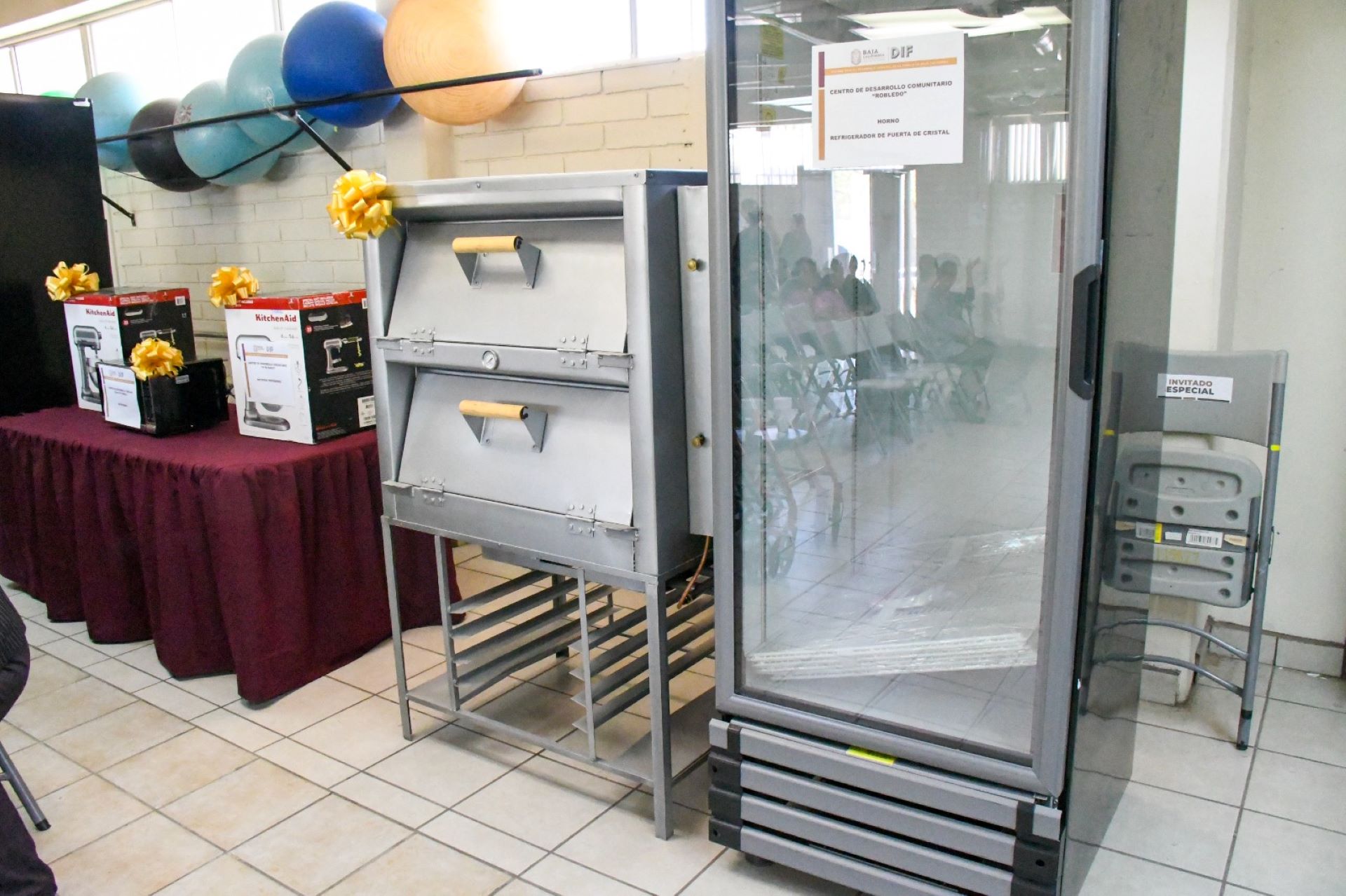Refuerza DIF BC equipamiento para talleres en los centros de desarrollo familiar que adoptarán el programa pilares