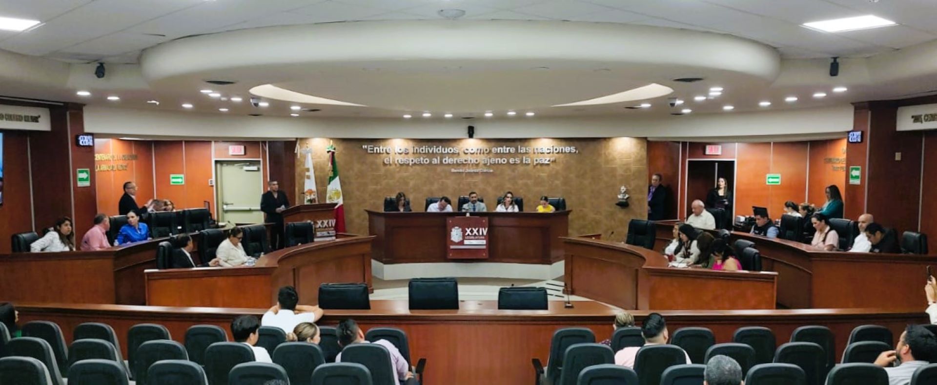 Aprueban el dictamen de la solicitud de ampliación y transferencia presupuestal del IEEBC