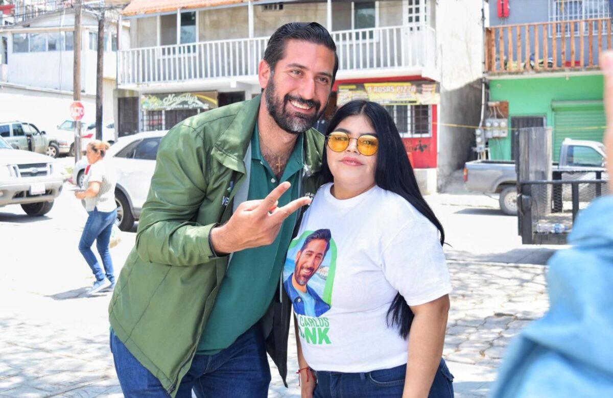 Asiste Juan Carlos Hank a convivio con mujeres líderes en colonias de Tijuana