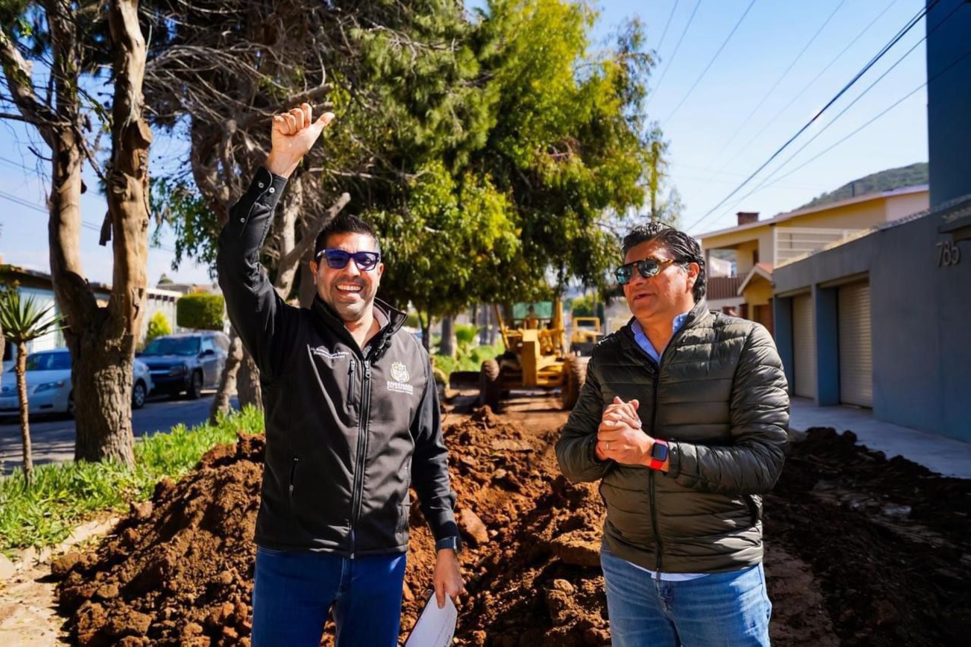 Aplica Gobierno de Ensenada 111 MDP de autos “chocolate” en rehabilitación de calles