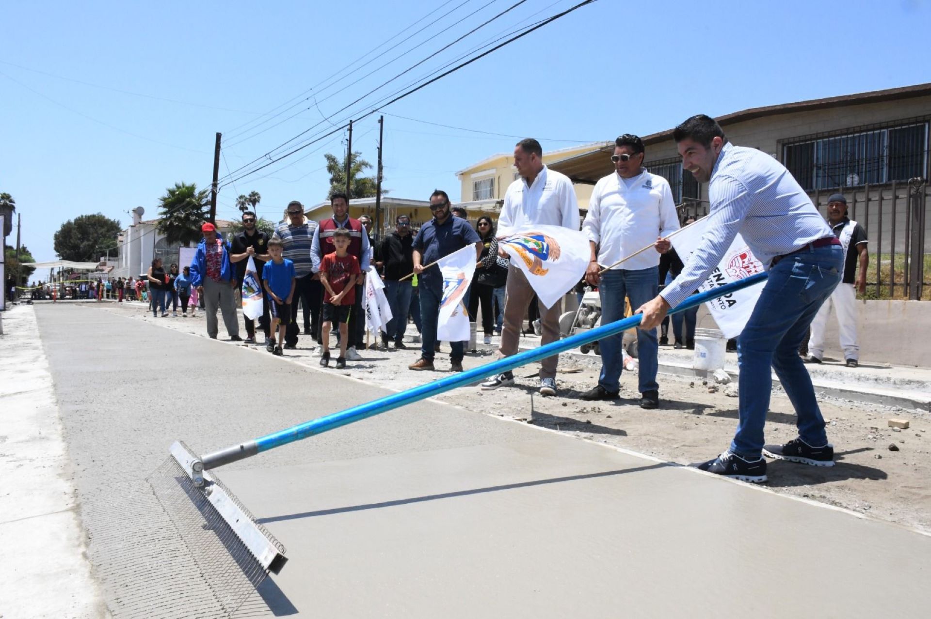 Destina Gobierno de Armando Ayala más de 18.1 MDP para pavimentación en la Moderna