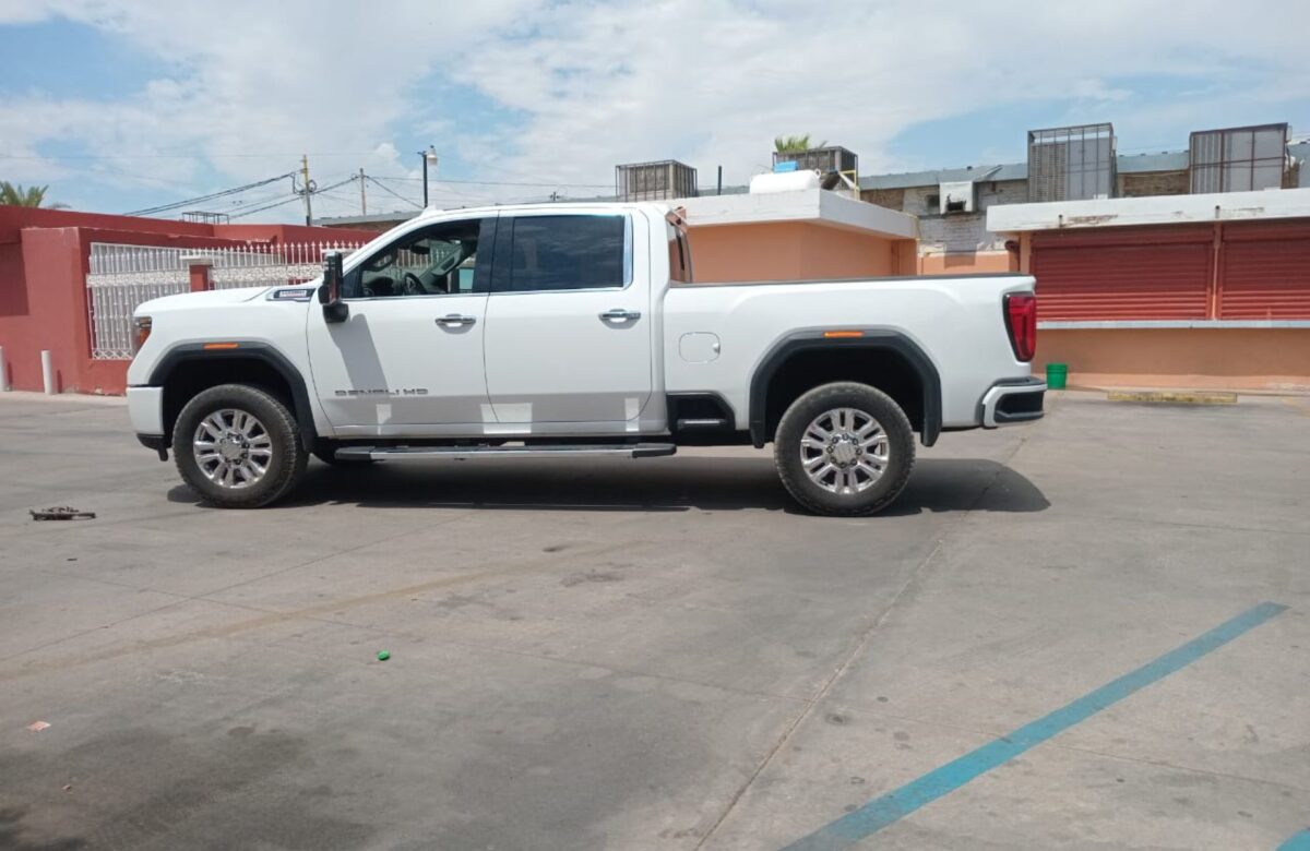 Recupera la Policía Municipal de SLRC tres vehículos robados