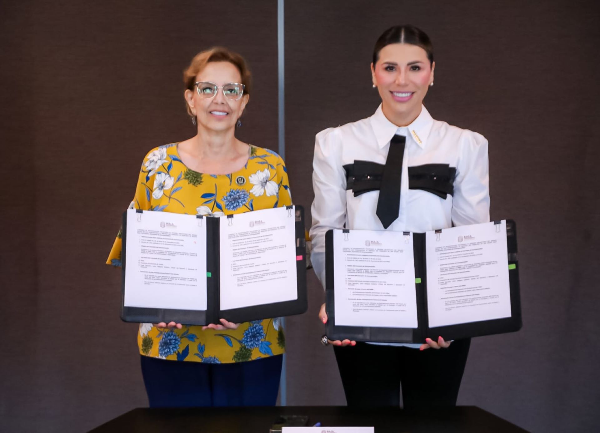 Firma Gobernadora convenio con IMSS para dotar de seguridad social a policías de Tecate y San Felipe