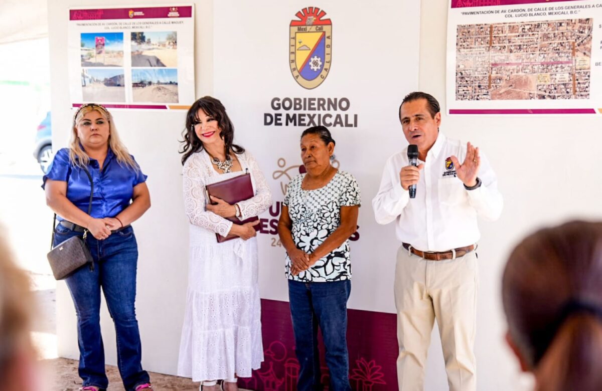 Tras 30 años de espera, Norma Bustamante arranca obra de pavimentación de la Av. Cardón