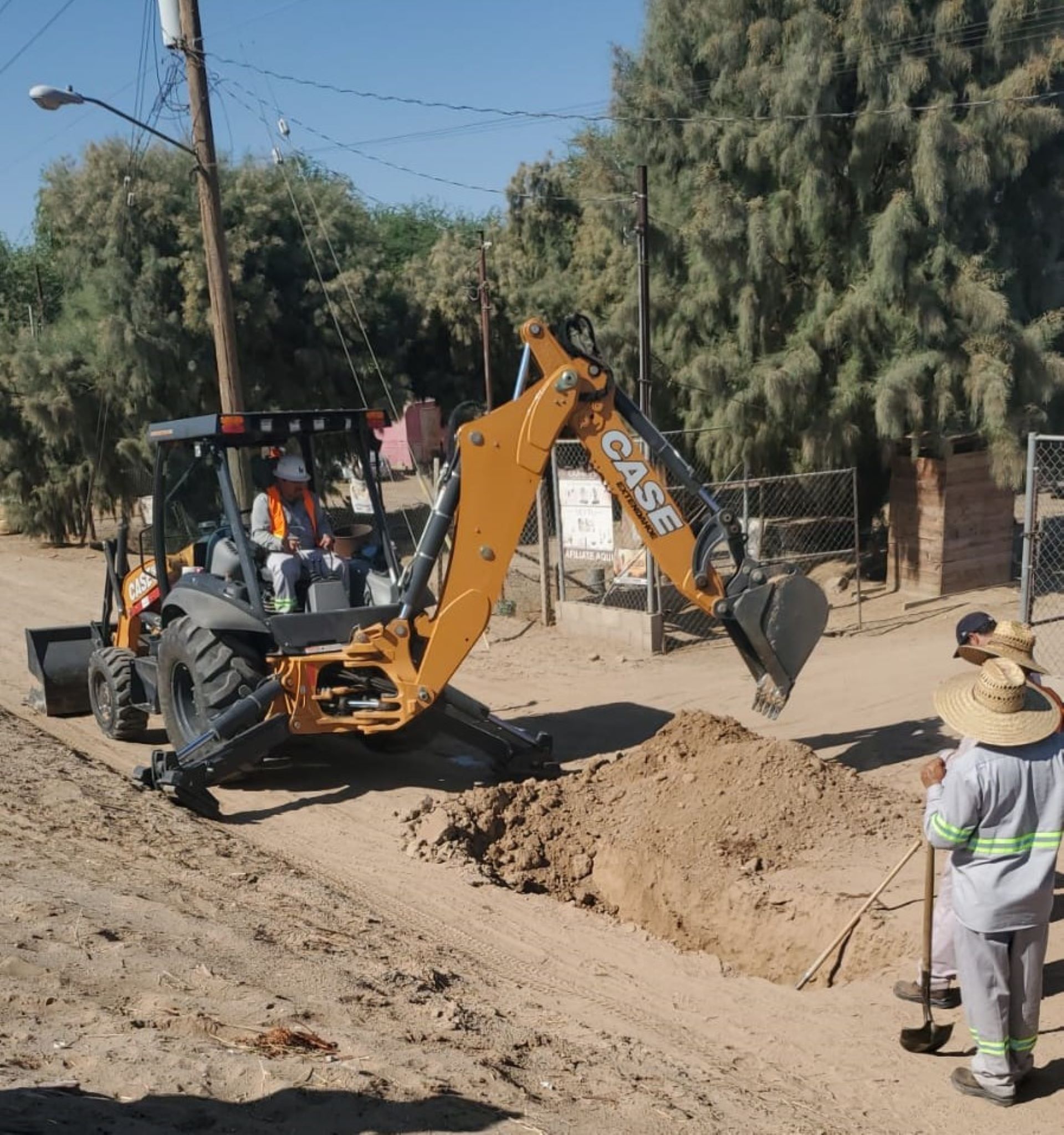 Consolida CESPM  proyecto crucial con la introducción de tubería de agua potable en comunidad Dos Tubos