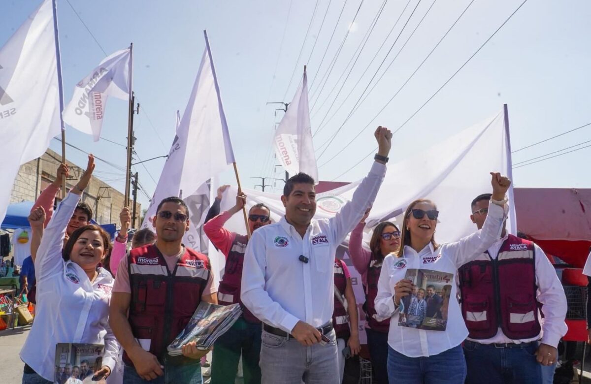 Informa Armando Ayala a las comunidades avances de las reformas constitucionales