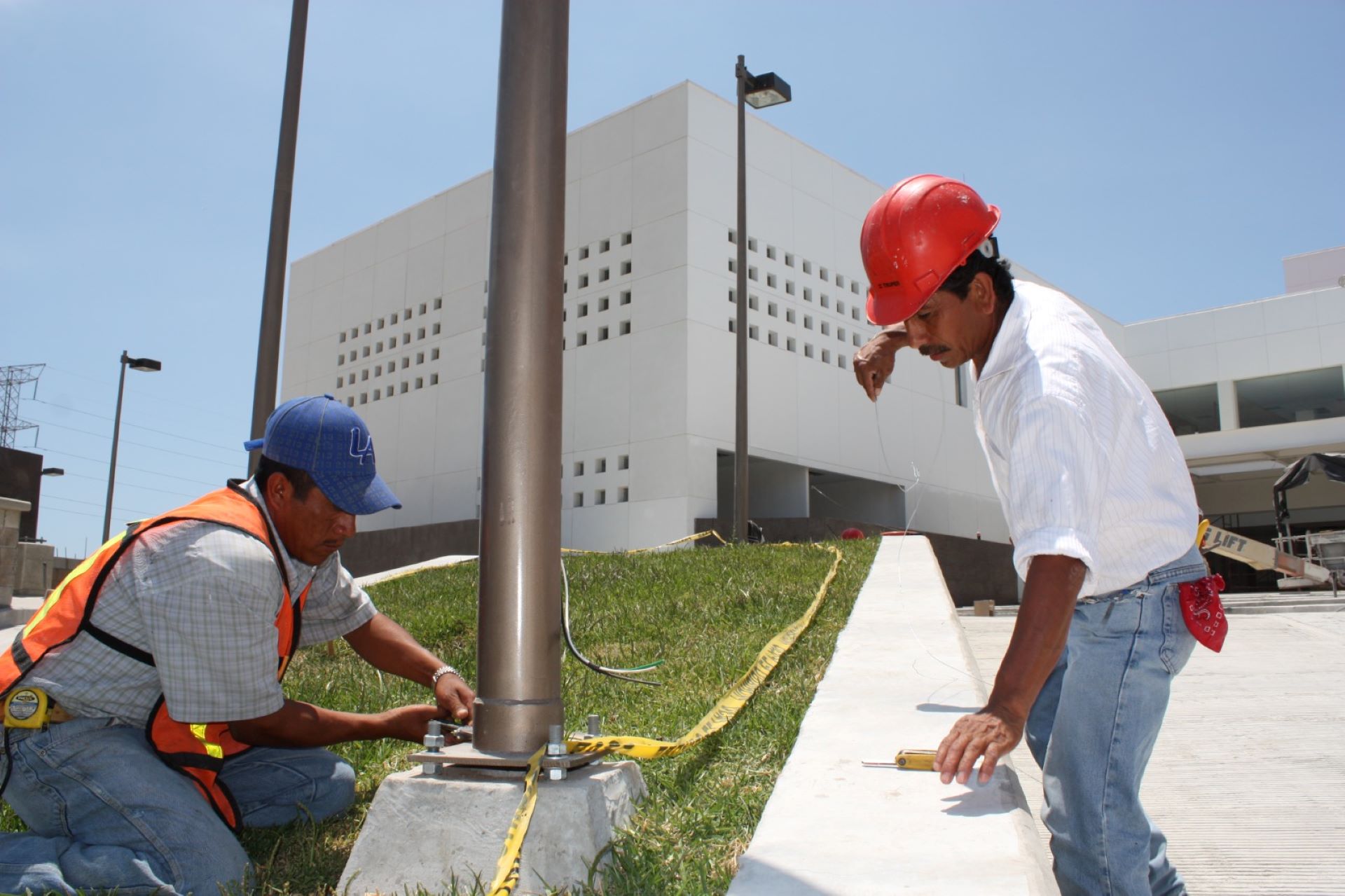 Exhorta IMSS BC al registro de obras de construcción