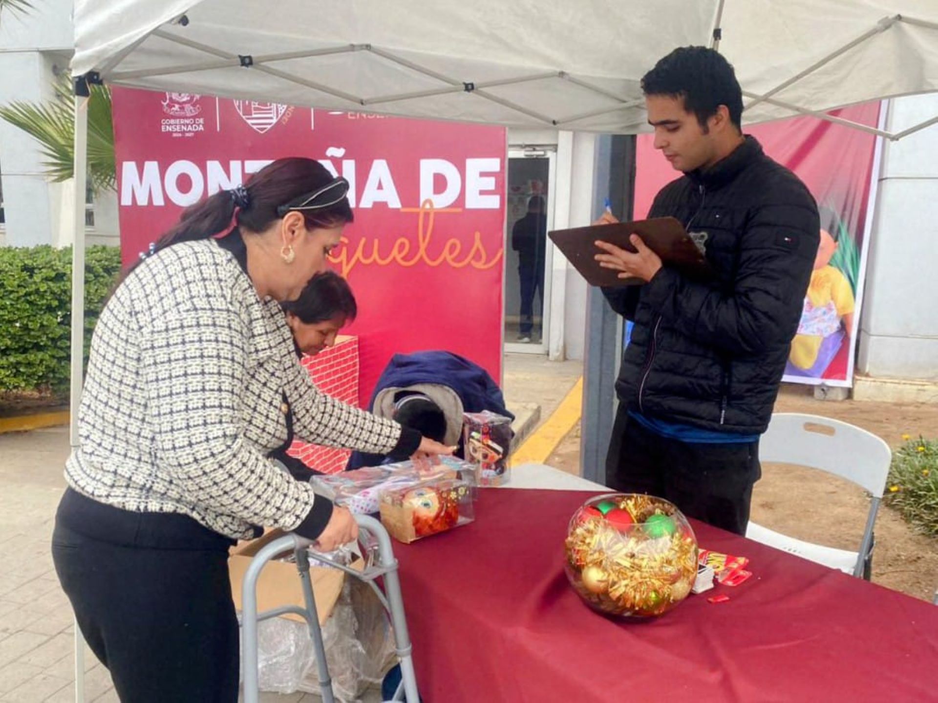 Reitera alcaldesa Claudia Agatón la invitación a participar en la colecta anual “Montaña de Juguetes”