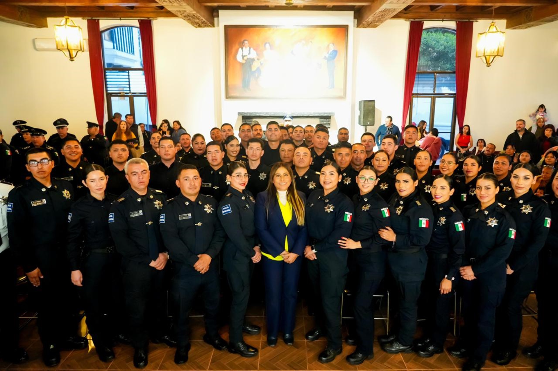 Toma protesta alcaldesa Claudia Agatón a 50 nuevos elementos de la Policía Municipal