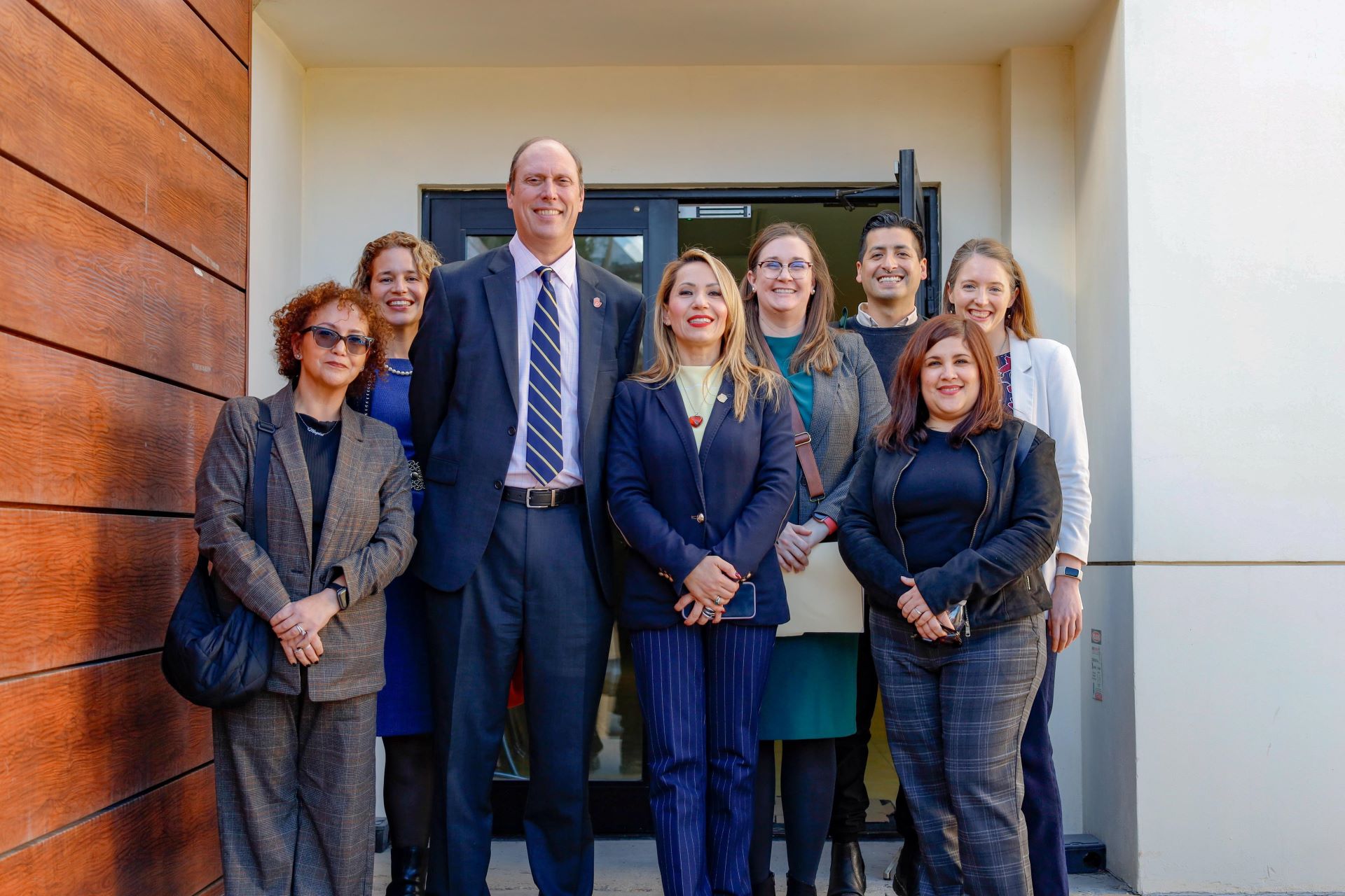 El CEJUM recibió un reconocimiento del Consulado de Estados Unidos en Tijuana por su gran labor en la atención a mujeres