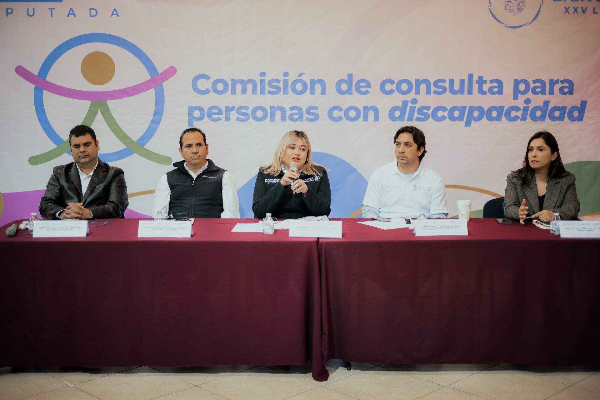 Arranca en Ensenada fase informativa de la consulta a personas con discapacidad