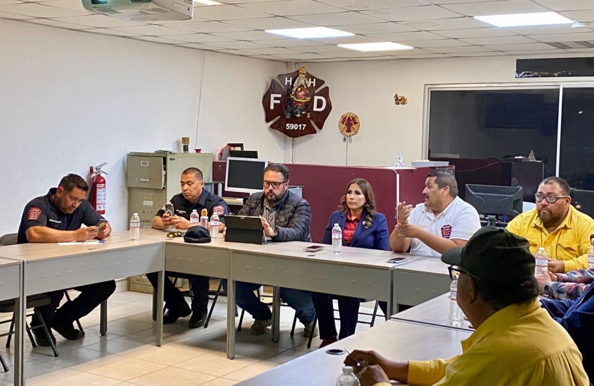 Emite alcaldesa Claudia Agatón estado de Prealerta ante incendio forestal en Valle de la Trinidad