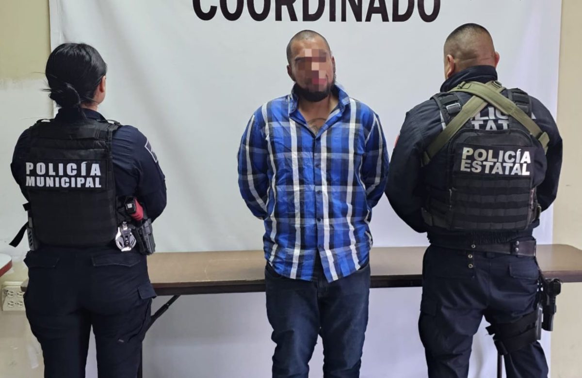 Detenido con vehículo robado, turnado a Fiscalía Estatal