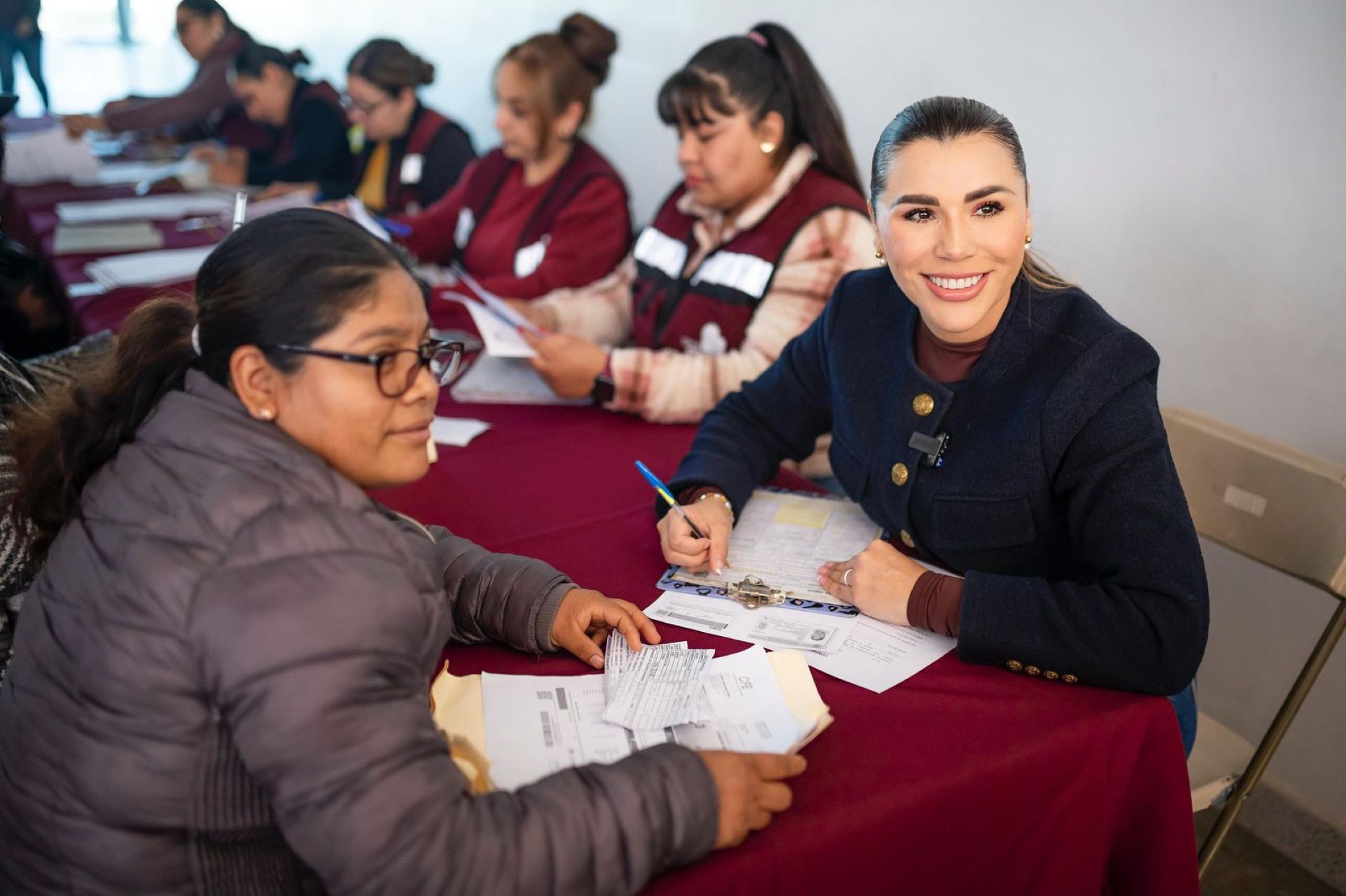 Programas “Con Corazón para el Agua” e “Ilumina Tu Día” continúan beneficiando a ensenadenses: gobernadora Marina del Pilar